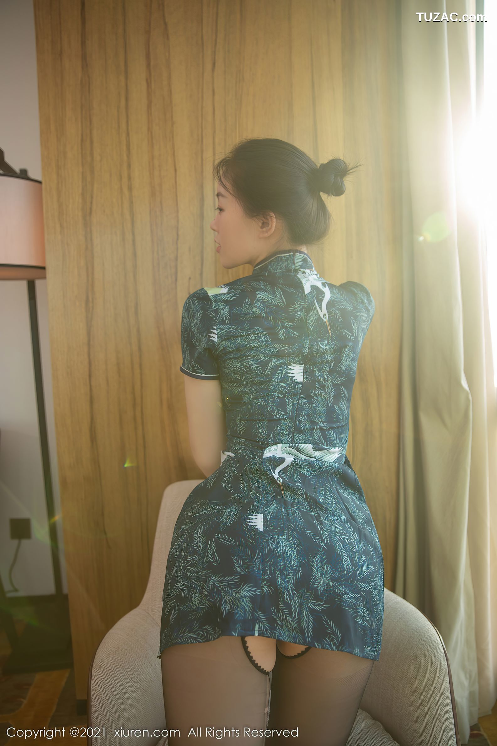 XiuRen秀人网-4283-一颗甜蛋黄a-性感旗袍黑丝性感内衣-2021.11.30