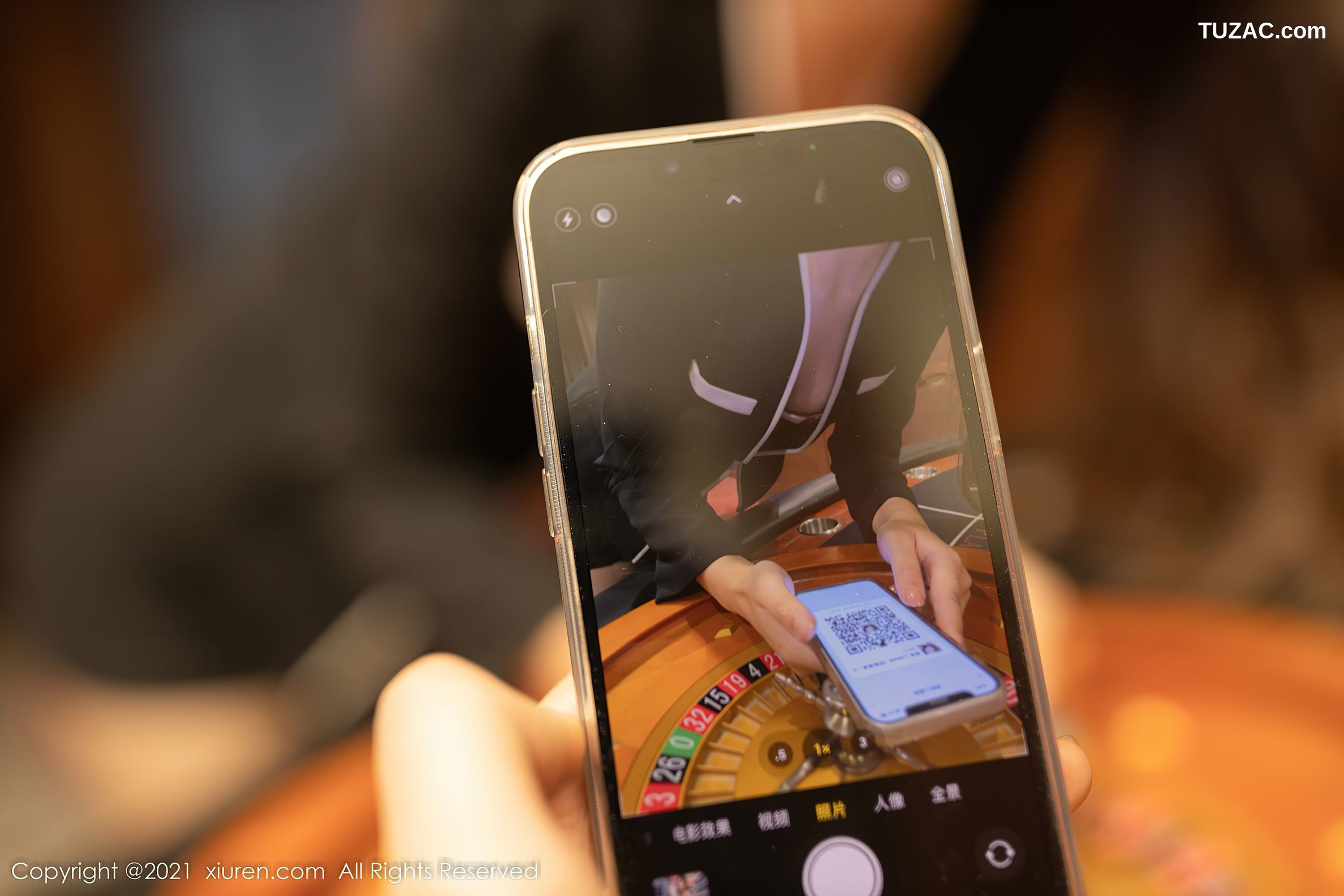 XiuRen秀人网-4303-唐安琪-江浙沪旅拍荷官制服主题-2021.12.06