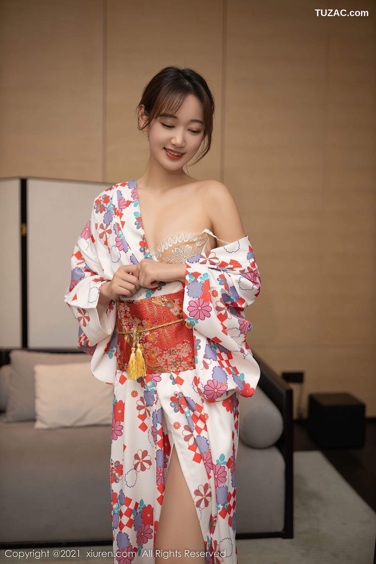 XiuRen秀人网-4349-唐安琪-江浙沪旅拍日料情景主题和服蕾丝内衣-2021.12.16