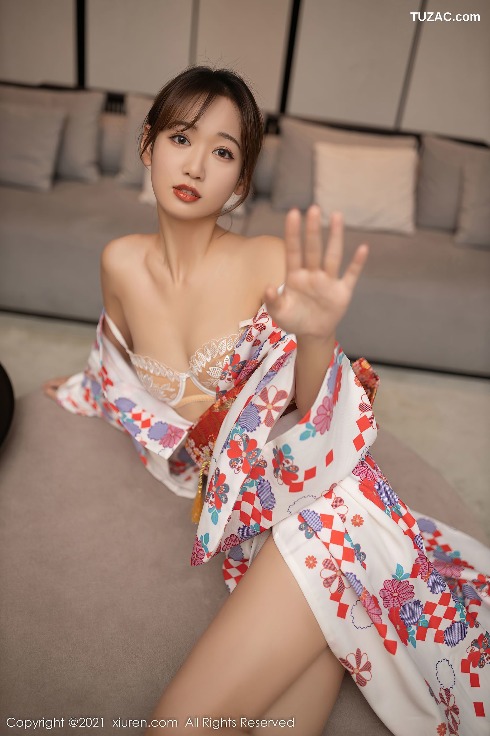 XiuRen秀人网-4349-唐安琪-江浙沪旅拍日料情景主题和服蕾丝内衣-2021.12.16