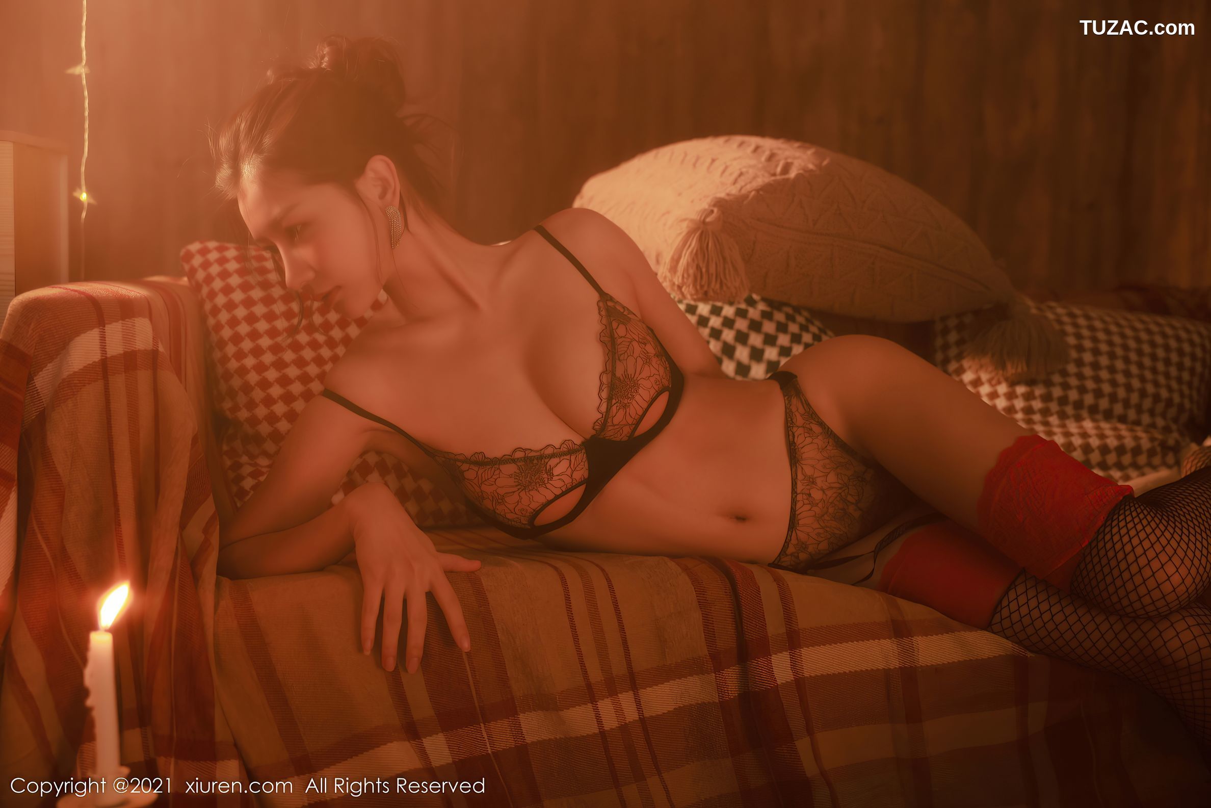 XiuRen秀人网-4357-尹甜甜-古典油画风主题性感内衣黑丝渔网-2021.12.20