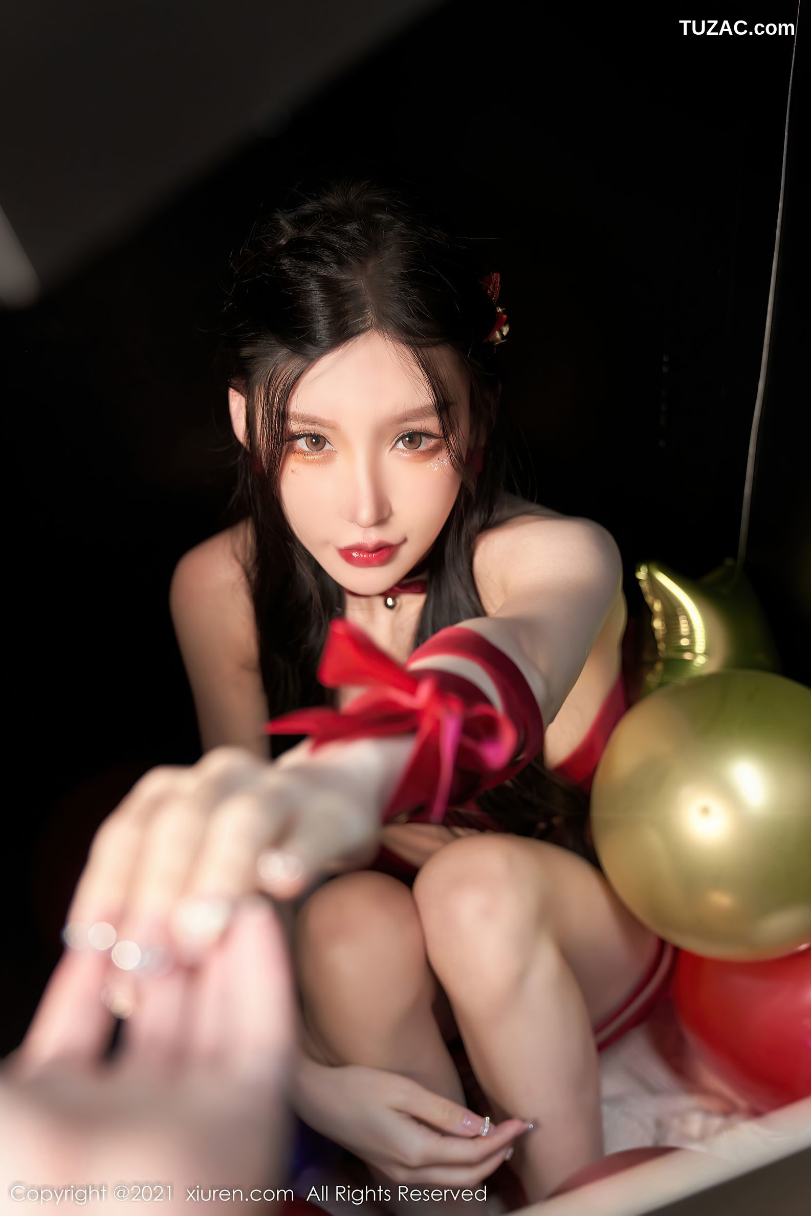 XiuRen秀人网-4385-周于希Sally-圣诞主题性感红色丝带裹身-2021.12.24