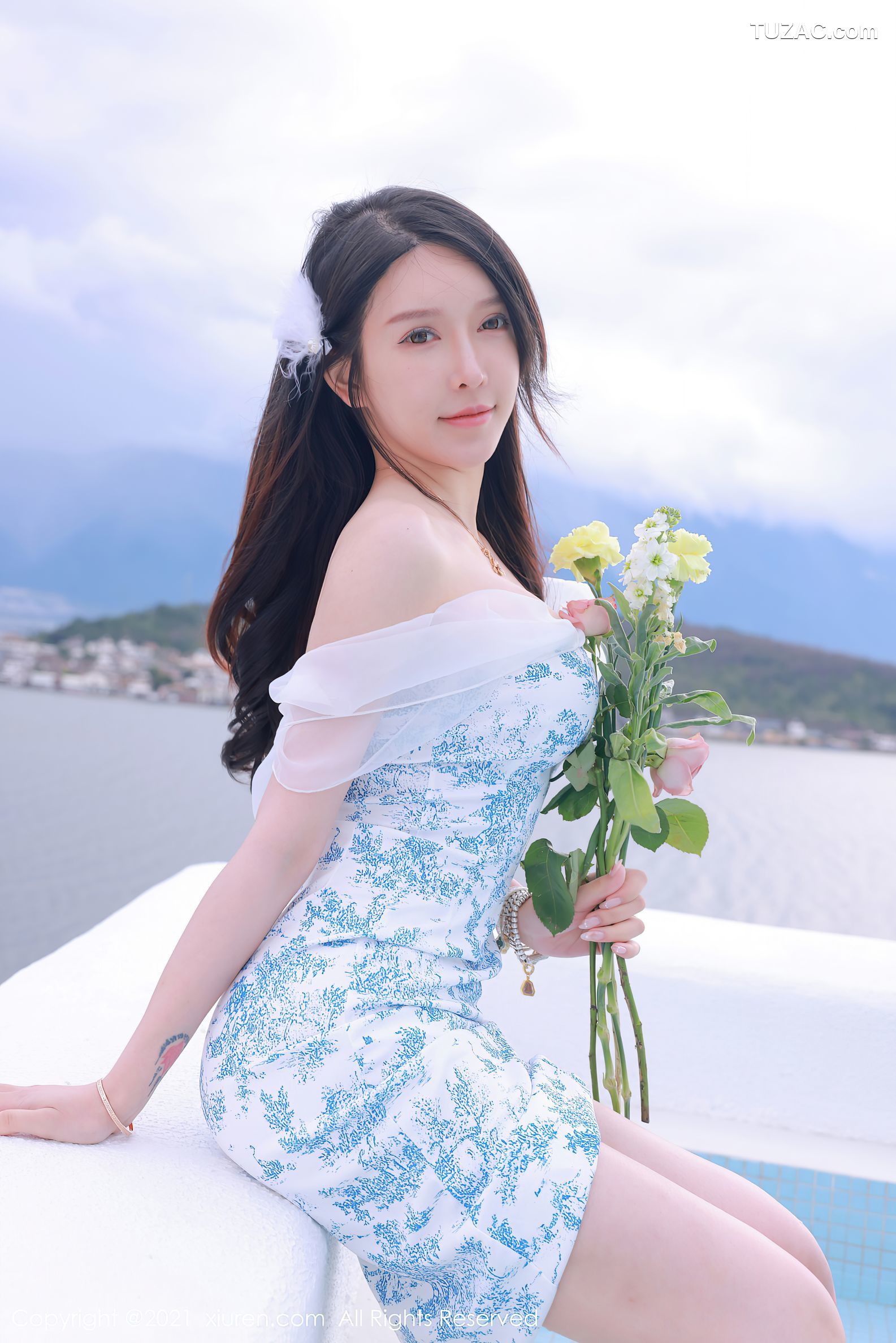 XiuRen秀人网-4401-玉兔miki-大理洱海旅拍粉色透明长裙-2021.12.29