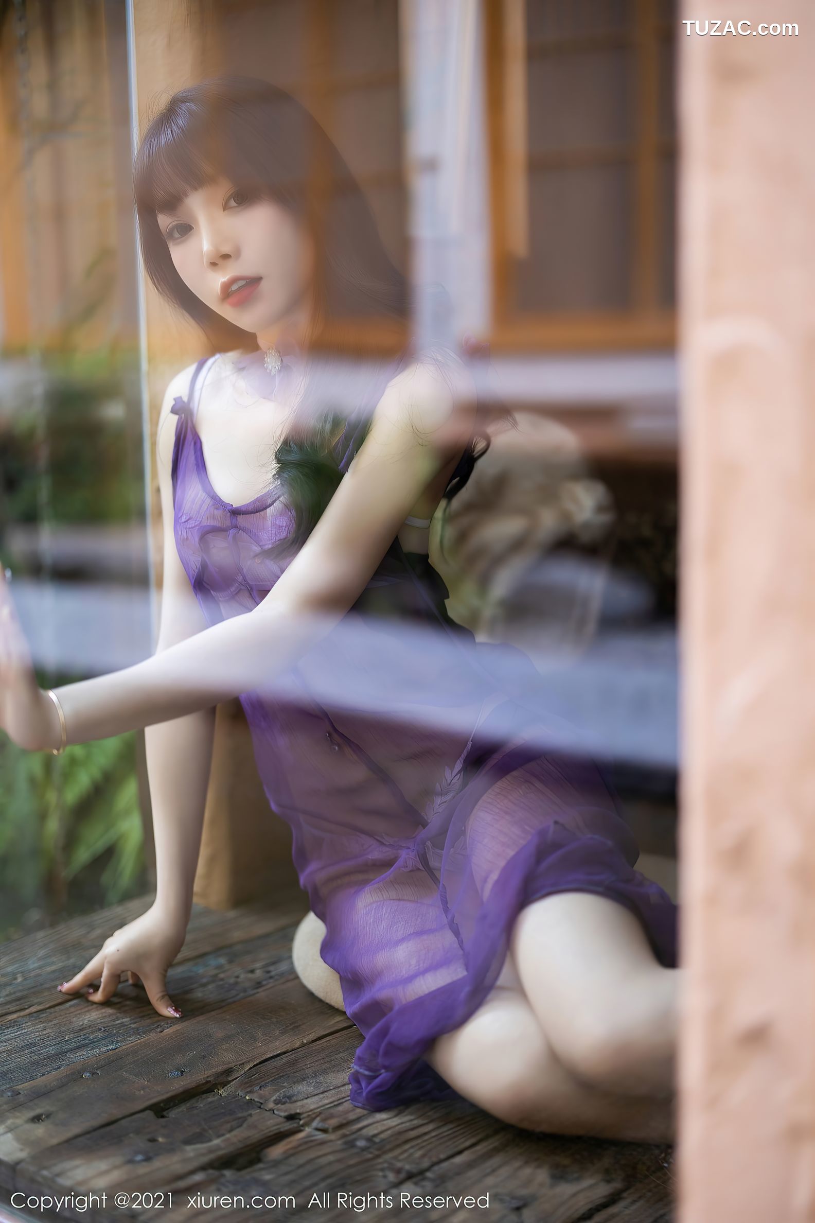 XiuRen秀人网-4410-芝芝Booty-床上紫色轻纱长裙蕾丝内衣迷人-2021.12.30