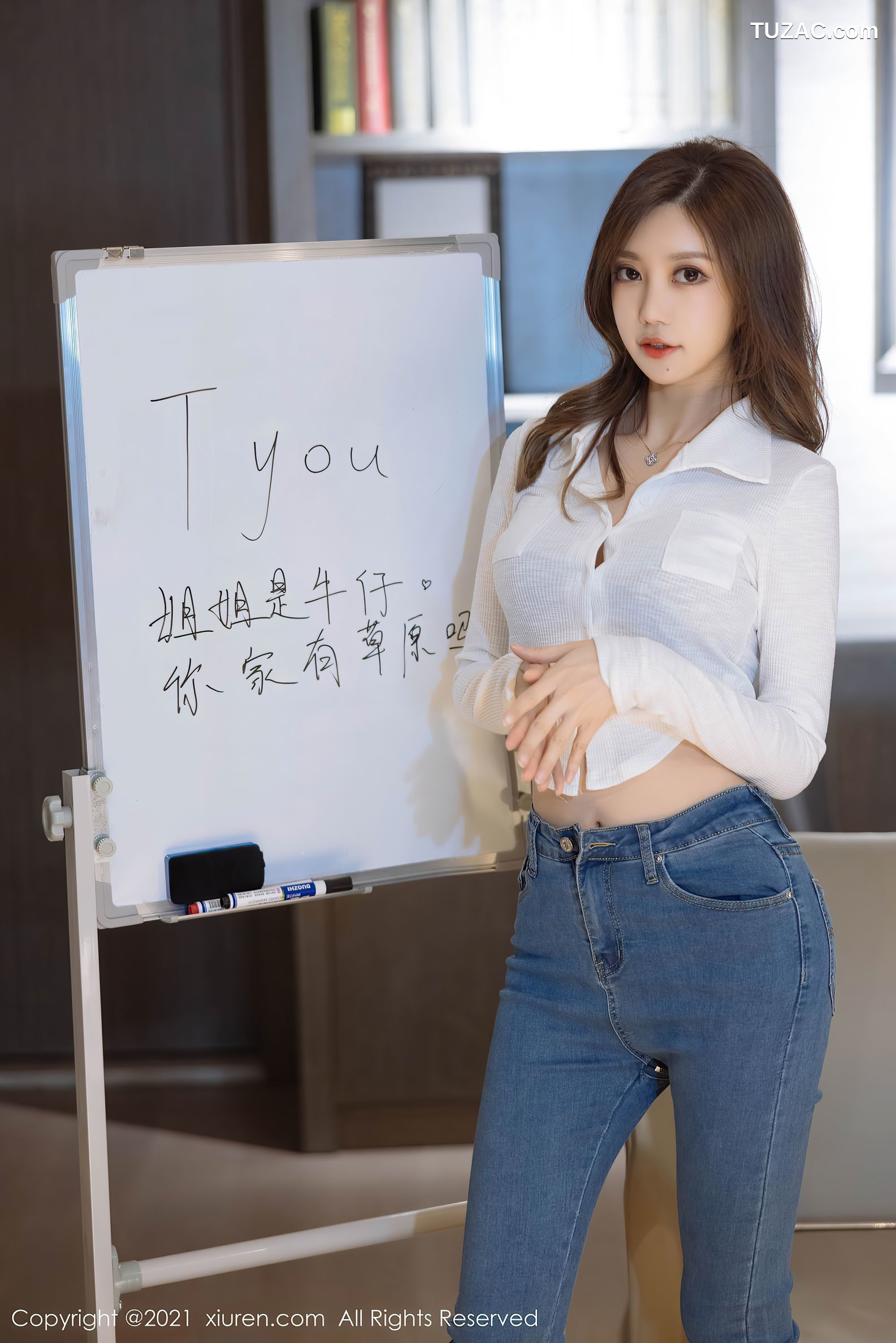 XiuRen秀人网-4415-绮里嘉Ula-元旦心愿回馈主题-性感服饰-2021.12.31