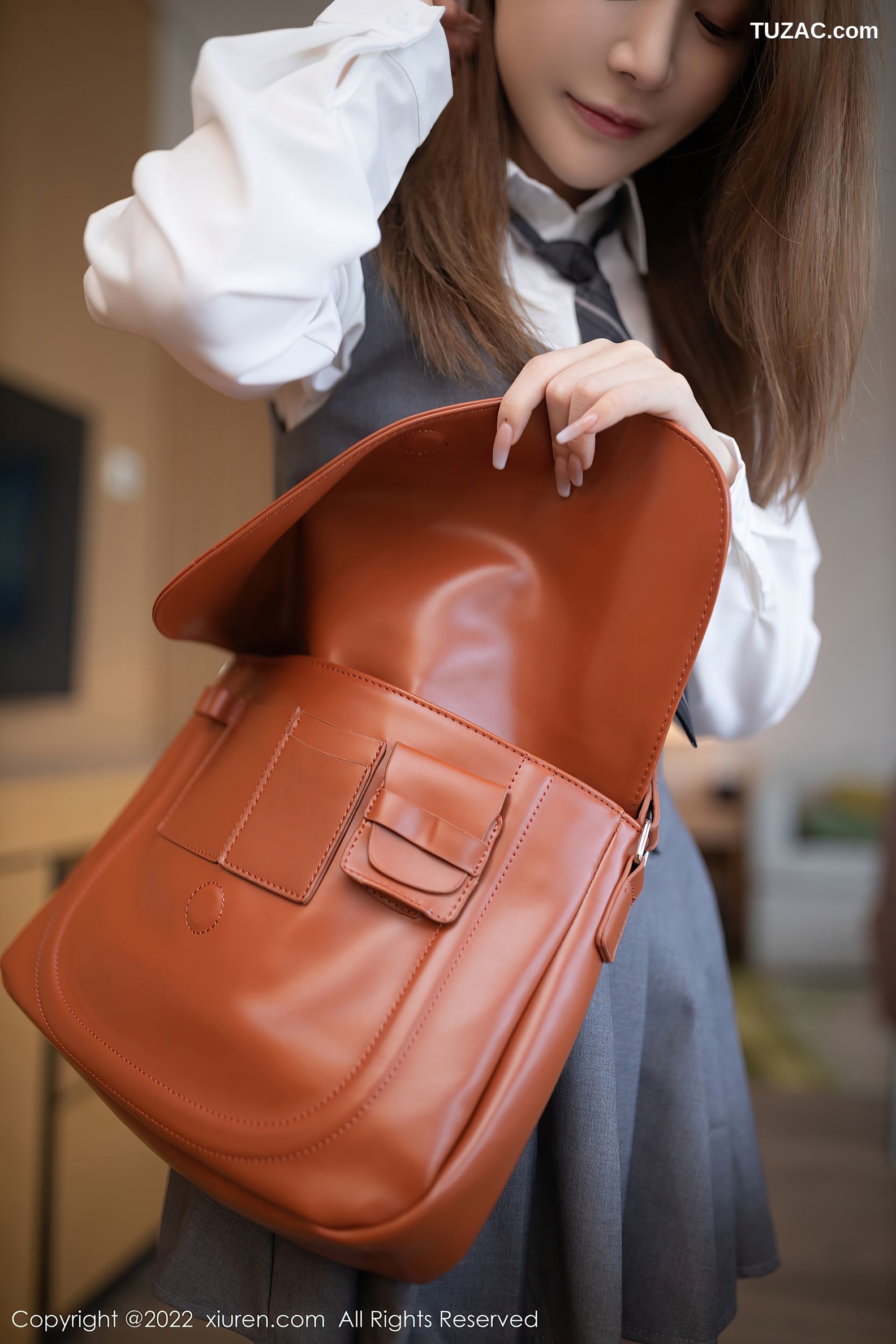 XiuRen秀人网-4436-鱼子酱Fish-JK制服轻透情趣内衣-2022.01.07