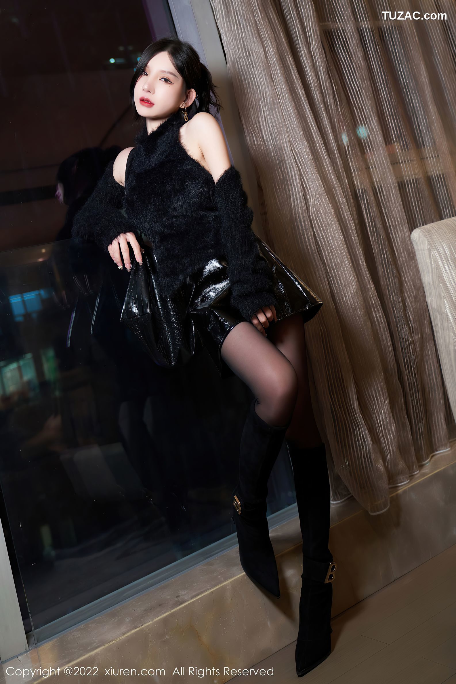 XiuRen秀人网-4437-周于希Sally-全裸上身破烂黑丝-2022.01.07