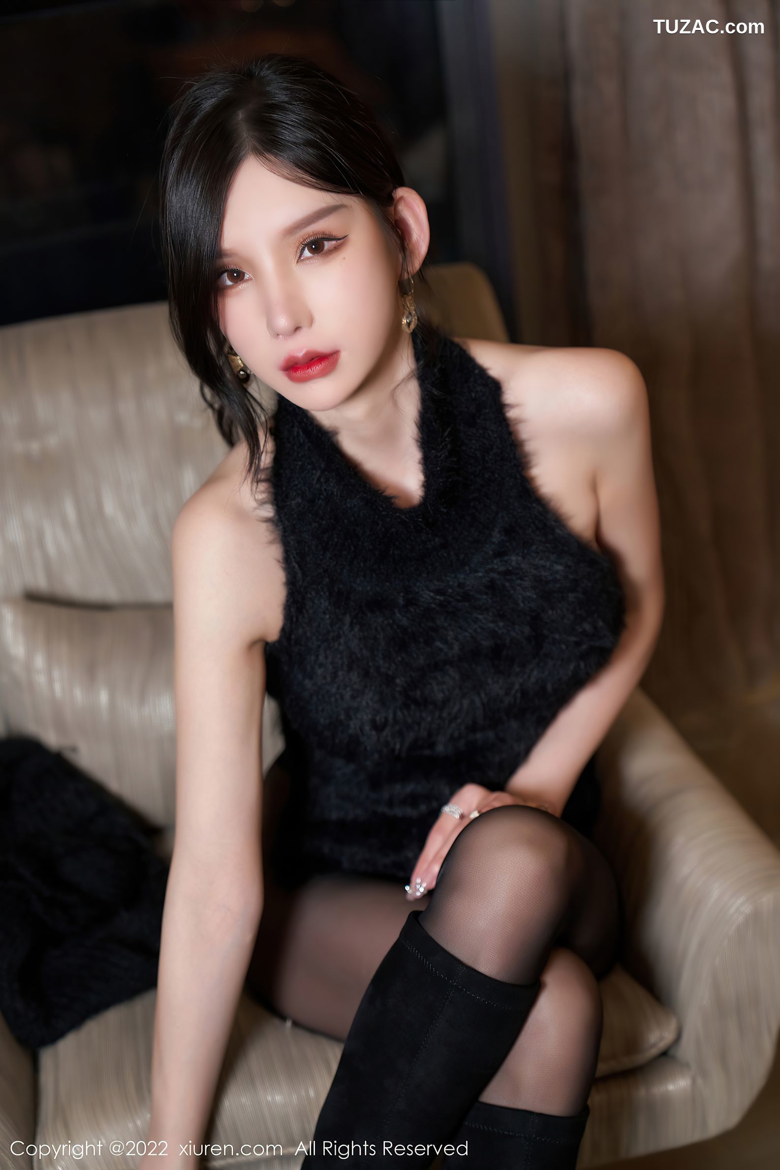 XiuRen秀人网-4437-周于希Sally-全裸上身破烂黑丝-2022.01.07