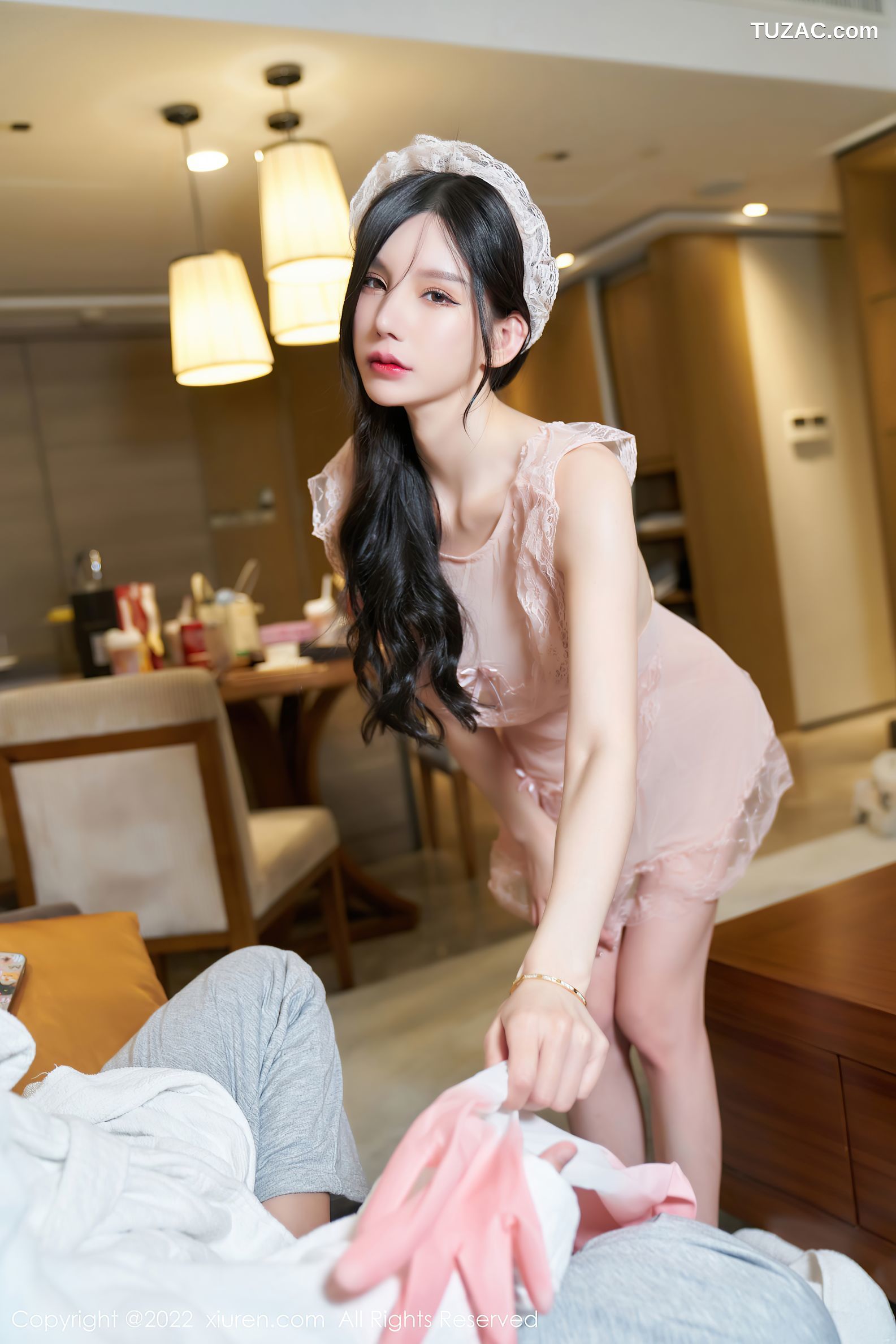 XiuRen秀人网-4468-周于希Sally-女佣角色主题粉色情趣服饰-2022.01.14