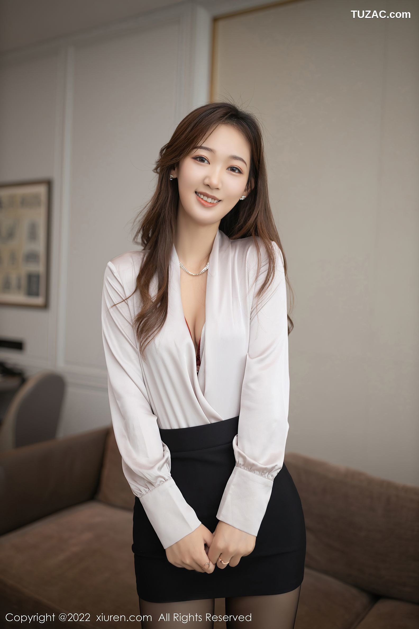 XiuRen秀人网-4485-唐安琪-角色扮演主题黑丝裤袜-2022.01.19