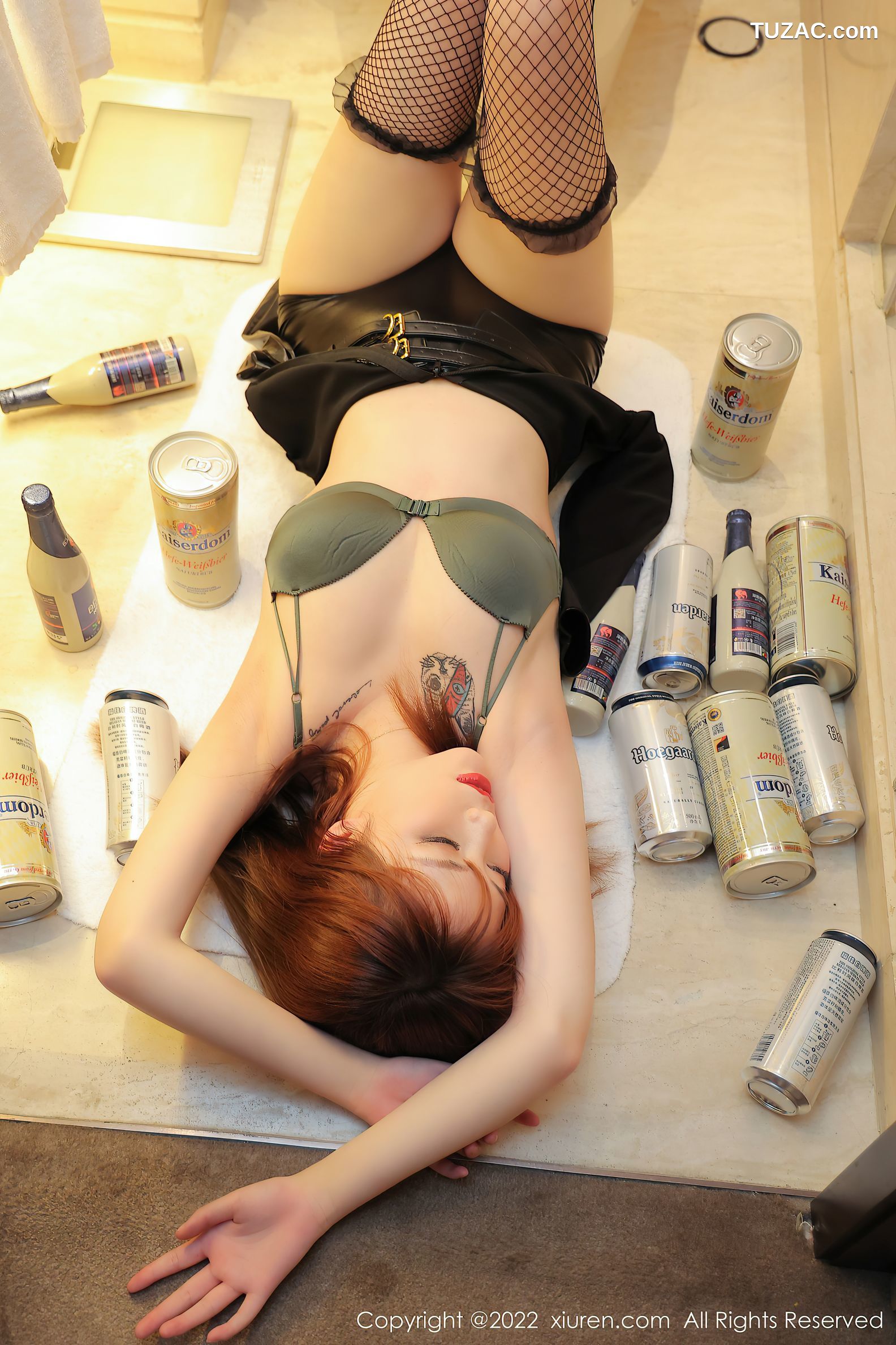 XiuRen秀人网-4489-Arude薇薇-浴室黑皮上衣性感内衣黑丝网袜-2022.01.20