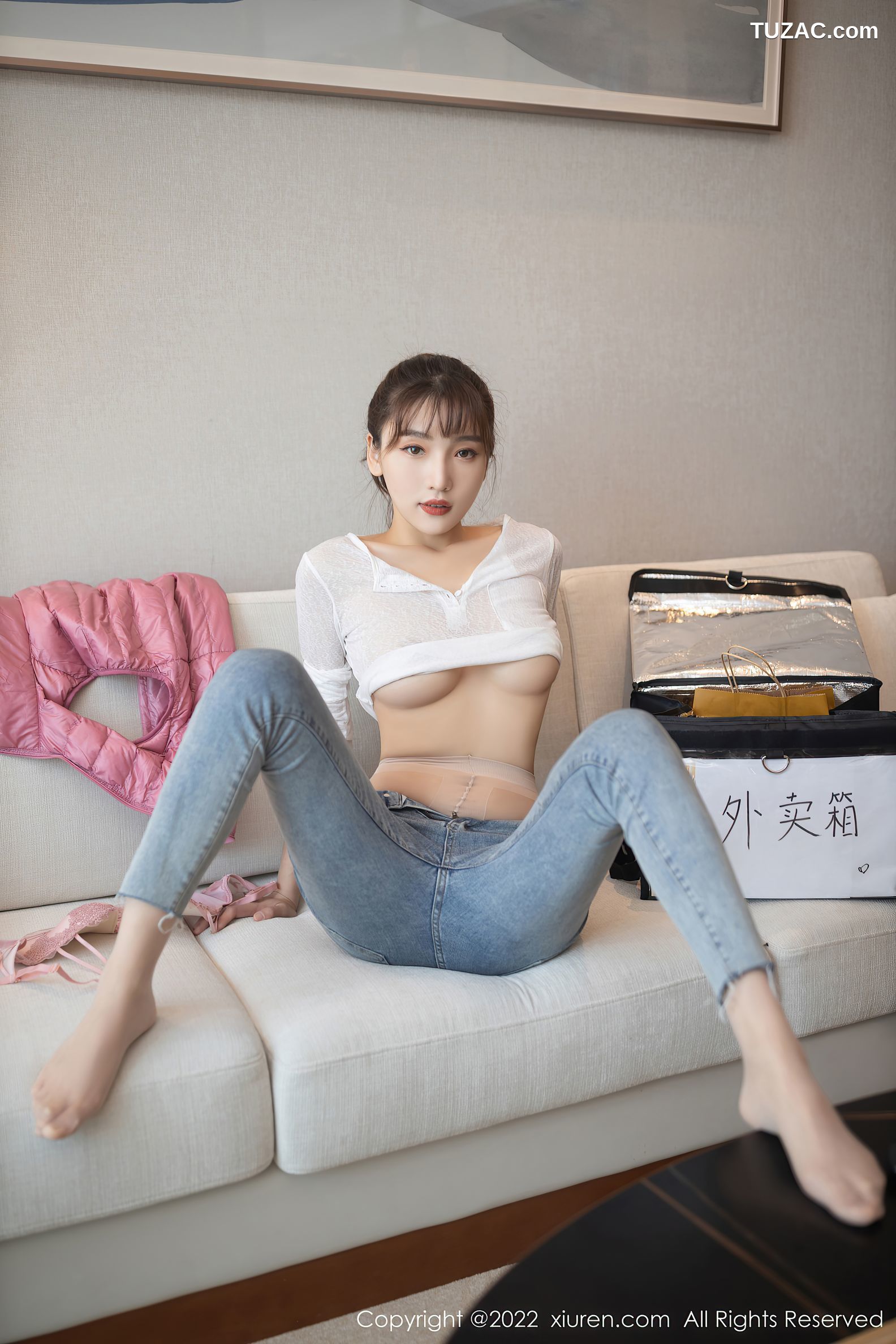 XiuRen秀人网-4493-陆萱萱-角色扮演主题牛仔裤肉丝惹火-2022.01.20