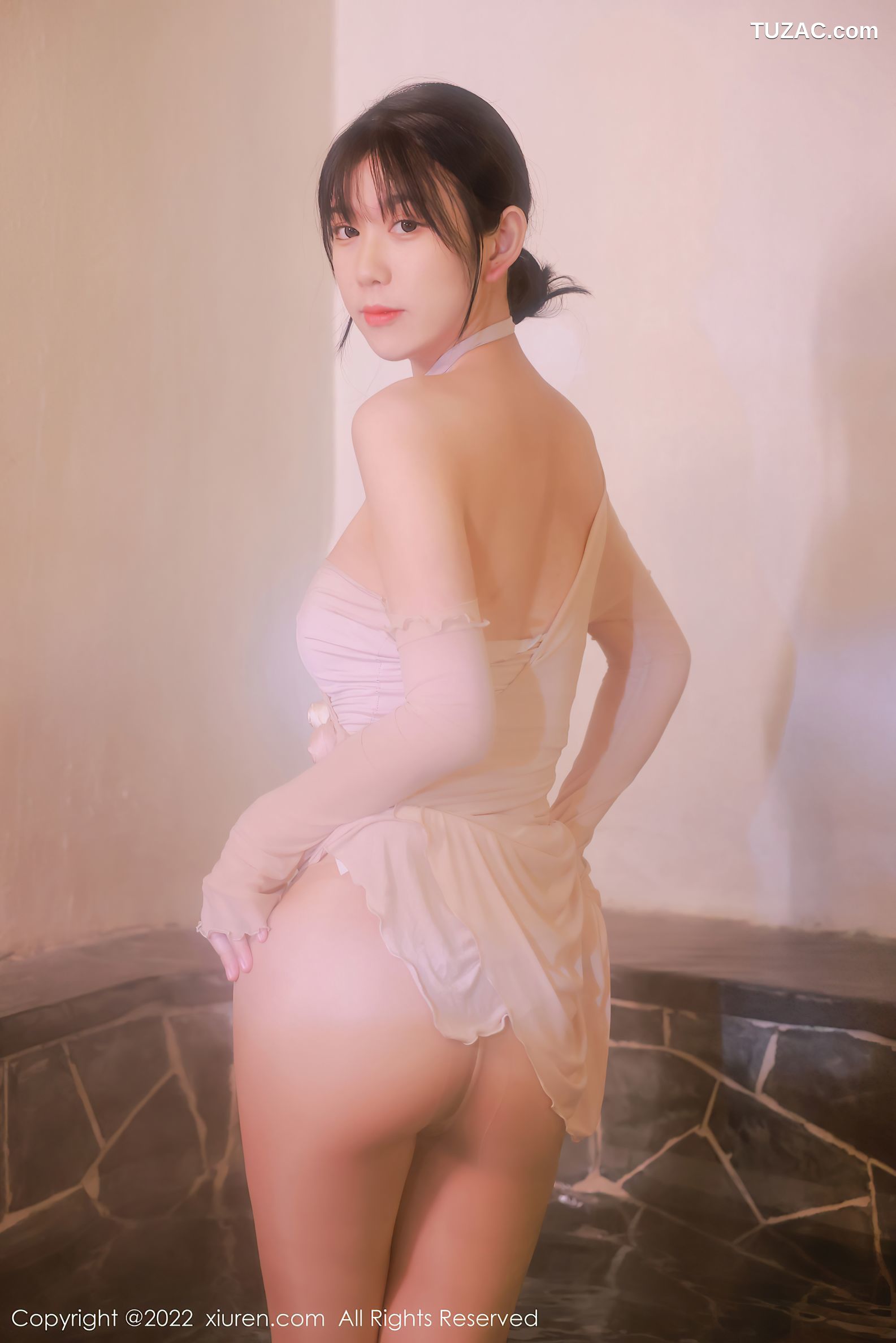 XiuRen秀人网-4503-李雅柔182CM-温泉主题肉色薄透连衣短纱裙-2022.01.24