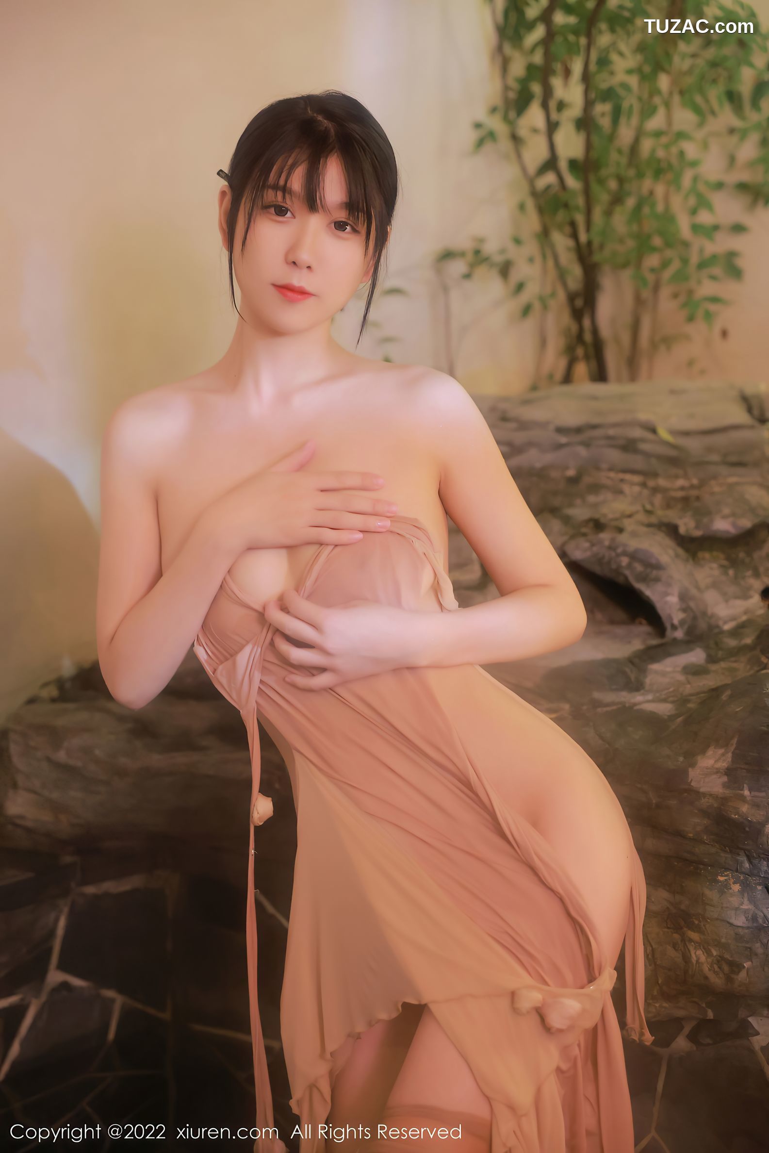XiuRen秀人网-4503-李雅柔182CM-温泉主题肉色薄透连衣短纱裙-2022.01.24