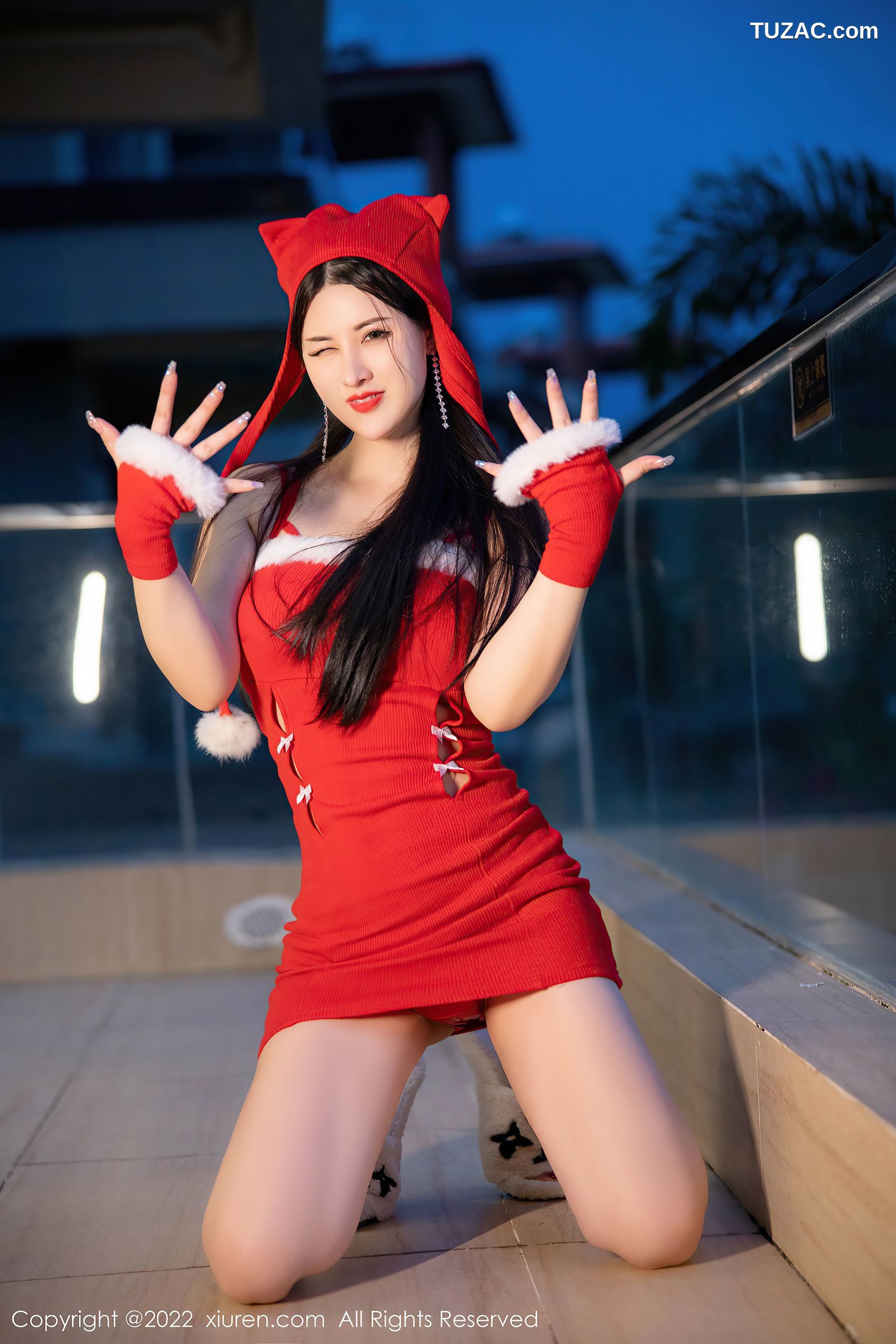XiuRen秀人网-4565-诗诗kiki-新年气氛拍摄性感红色内衣-2022.02.10