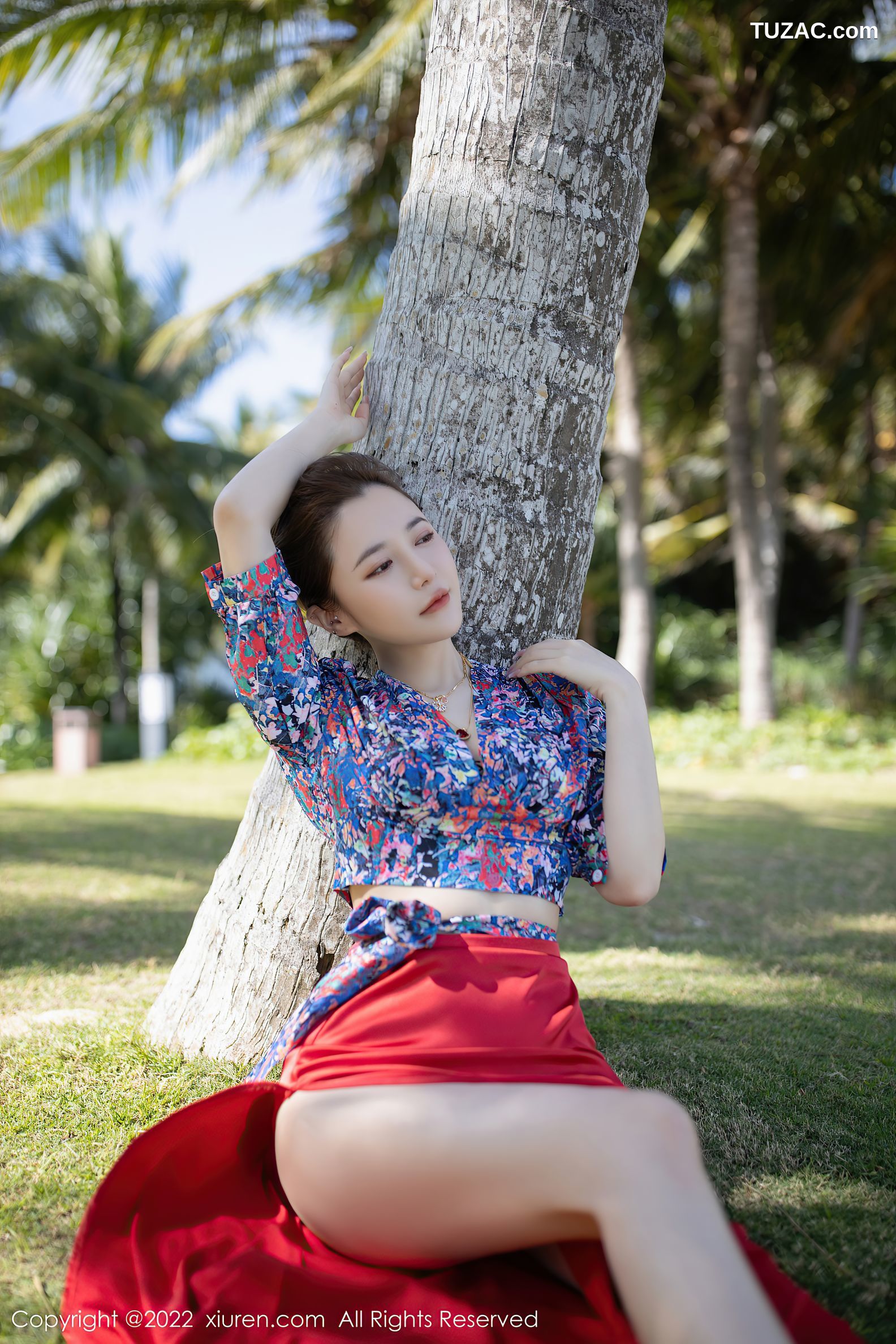 XiuRen秀人网-4674-鱼子酱Fish-三亚旅拍花纹上衣红裙子蕾丝内衣-2022.03.04