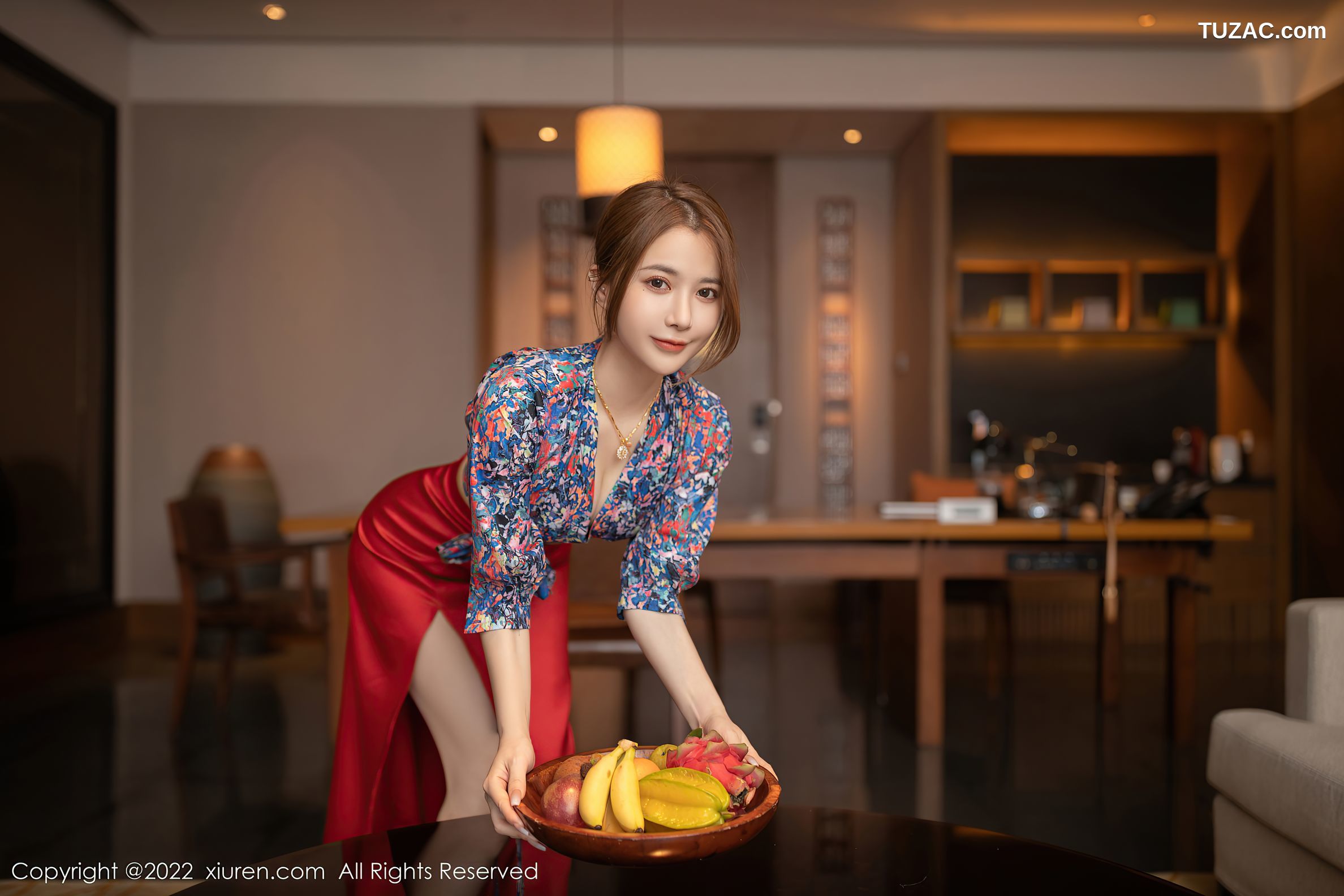 XiuRen秀人网-4674-鱼子酱Fish-三亚旅拍花纹上衣红裙子蕾丝内衣-2022.03.04