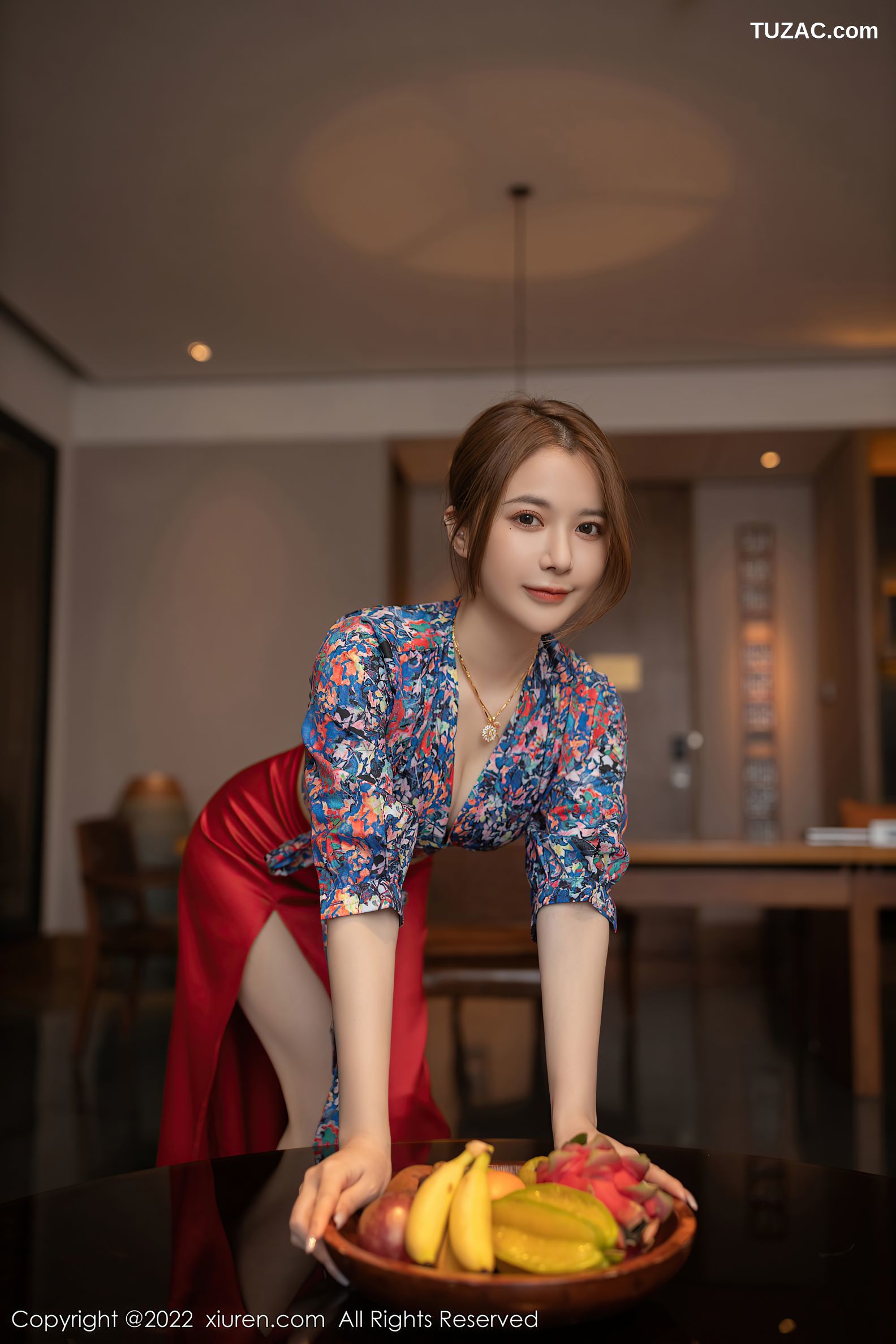 XiuRen秀人网-4674-鱼子酱Fish-三亚旅拍花纹上衣红裙子蕾丝内衣-2022.03.04