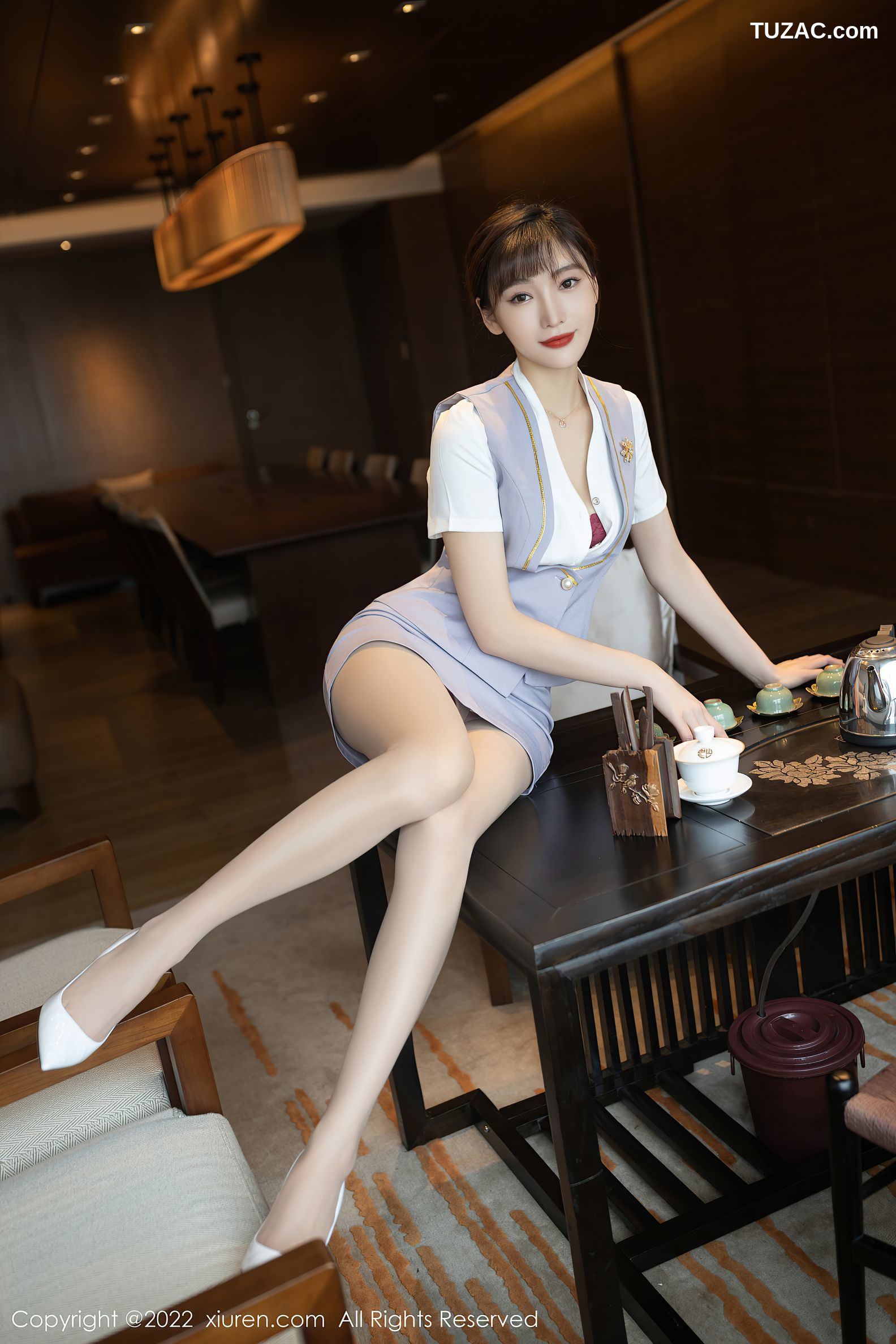 XiuRen秀人网-4694-陆萱萱-珠三角旅拍茶艺师角色扮演红色内衣肉丝-2022.03.09