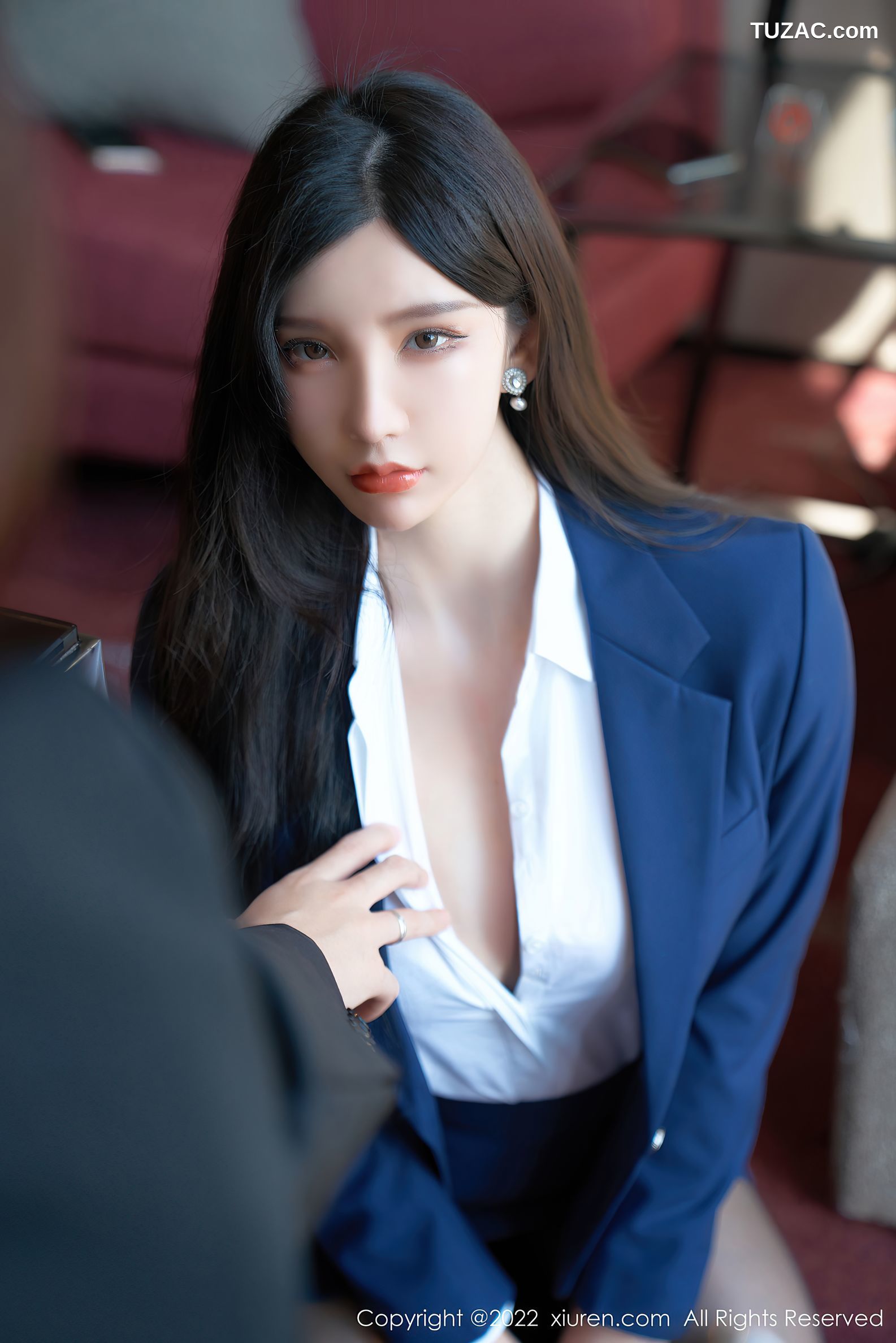 XiuRen秀人网-4708-周于希Sally-职场风云黑色蕾丝情趣内衣-2022.03.11
