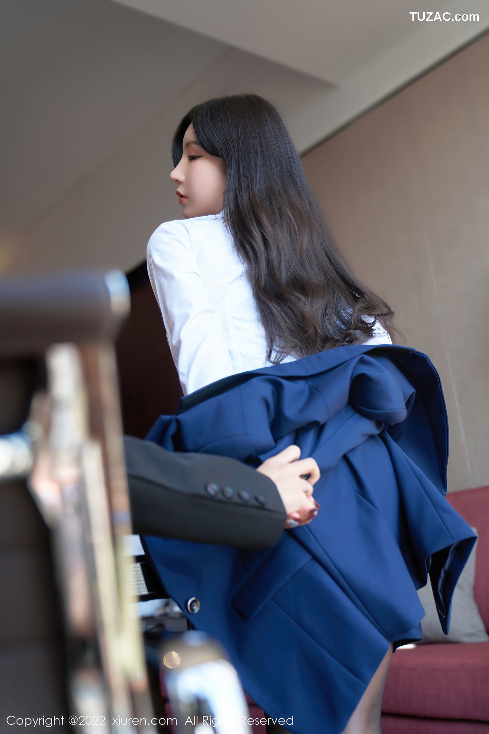 XiuRen秀人网-4708-周于希Sally-职场风云黑色蕾丝情趣内衣-2022.03.11