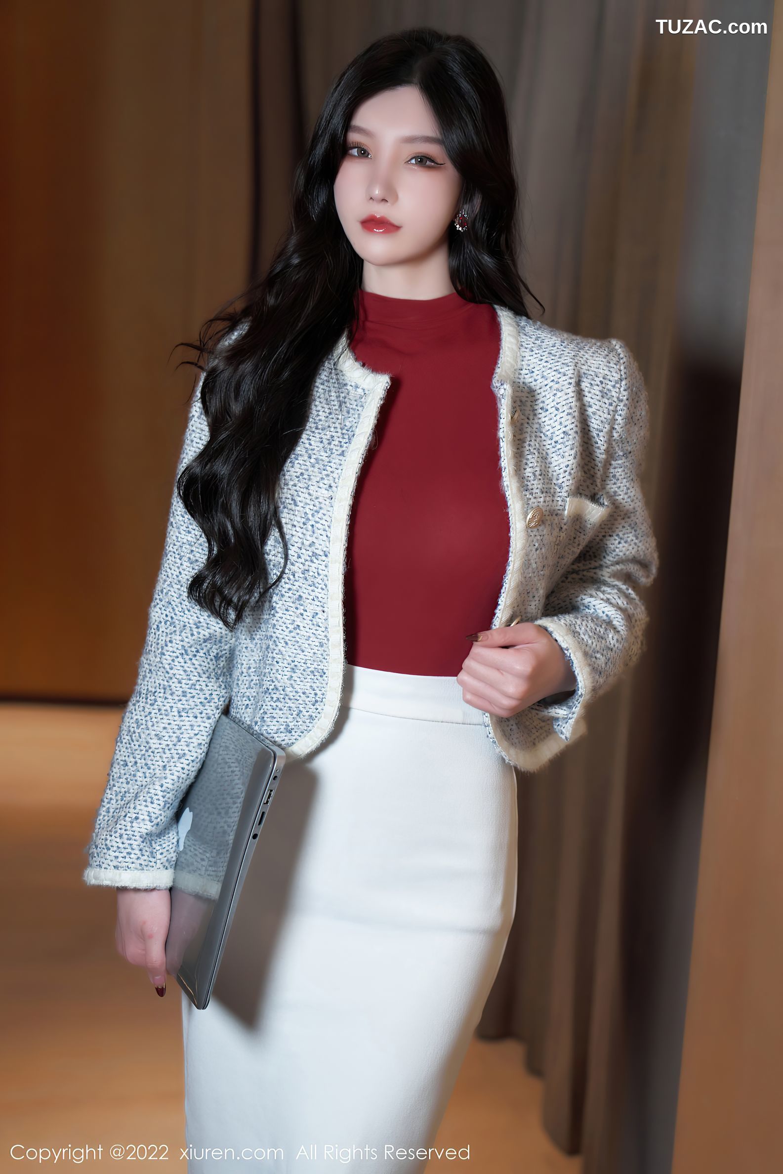 XiuRen秀人网-4728-周于希Sally-女秘书回家主题超薄肉丝裤袜绝美-2022.03.16