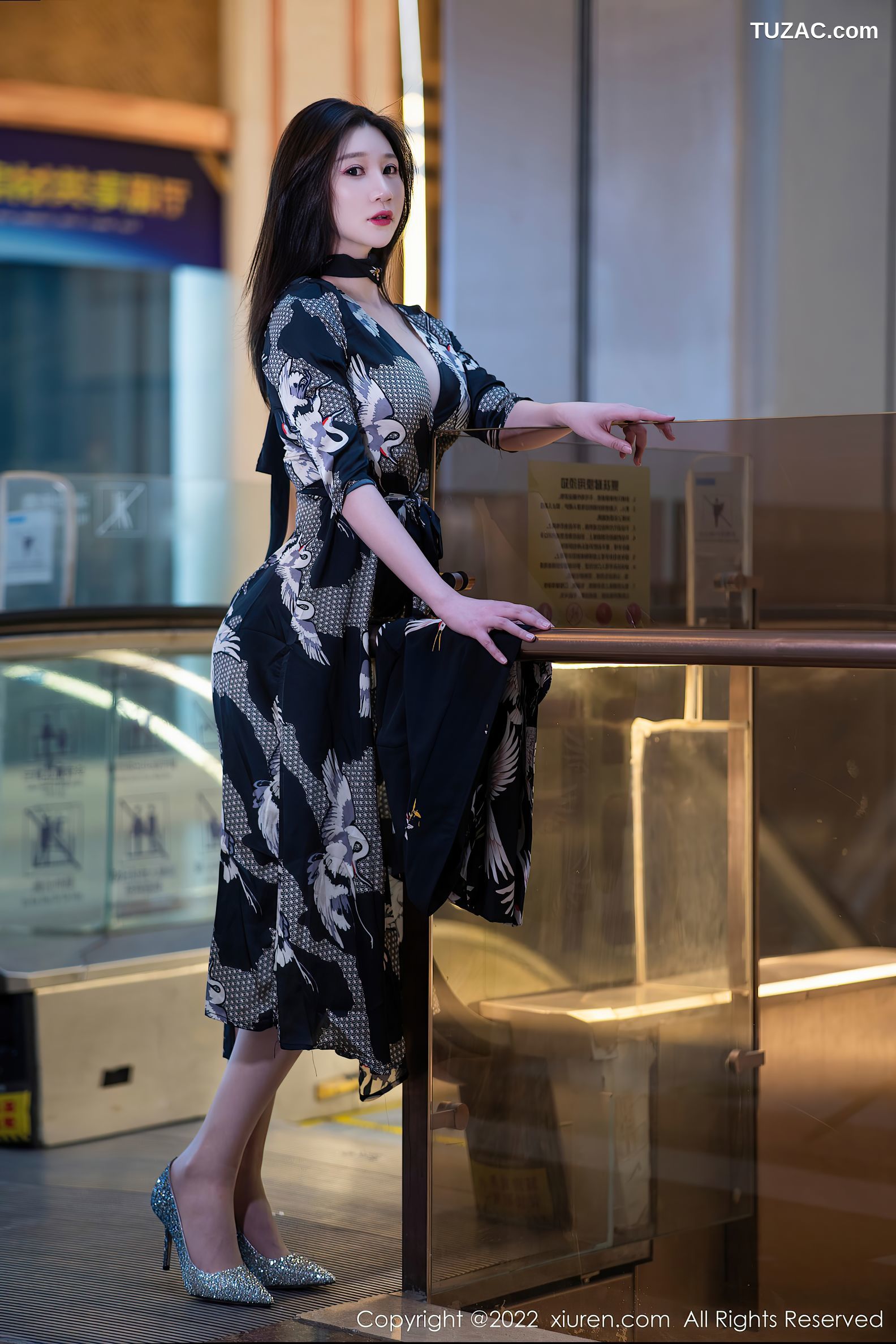 XiuRen秀人网-4759-顾乔楠Cora-性感内衣超薄肉丝-2022.03.23