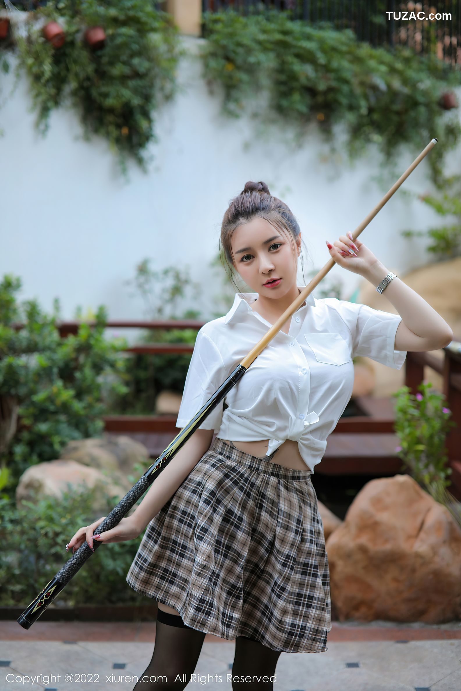 XiuRen秀人网-4786-凯竹姐姐-绿色长裙黑丝裤袜-性感白T恤格子裙-2022.03.29