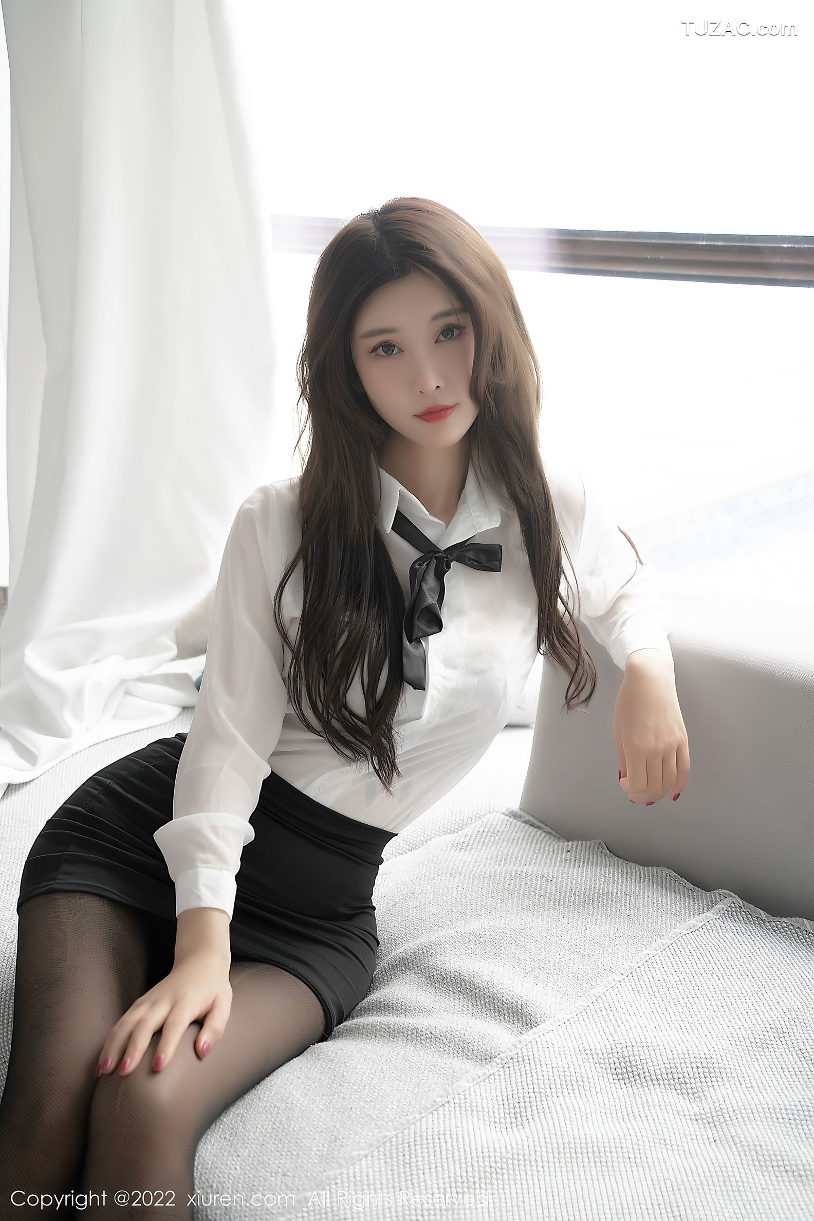 XiuRen秀人网-4807-夏沫沫Tifa-性感白色薄透上衣破烂黑丝-2022.04.01