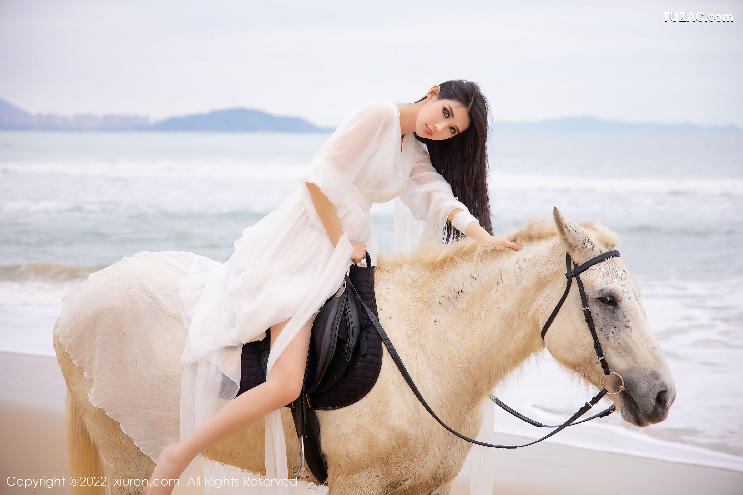 XiuRen秀人网-4829-葛征-三亚旅拍骑马系列白色连衣裙-黄色比基尼-2022.04.07