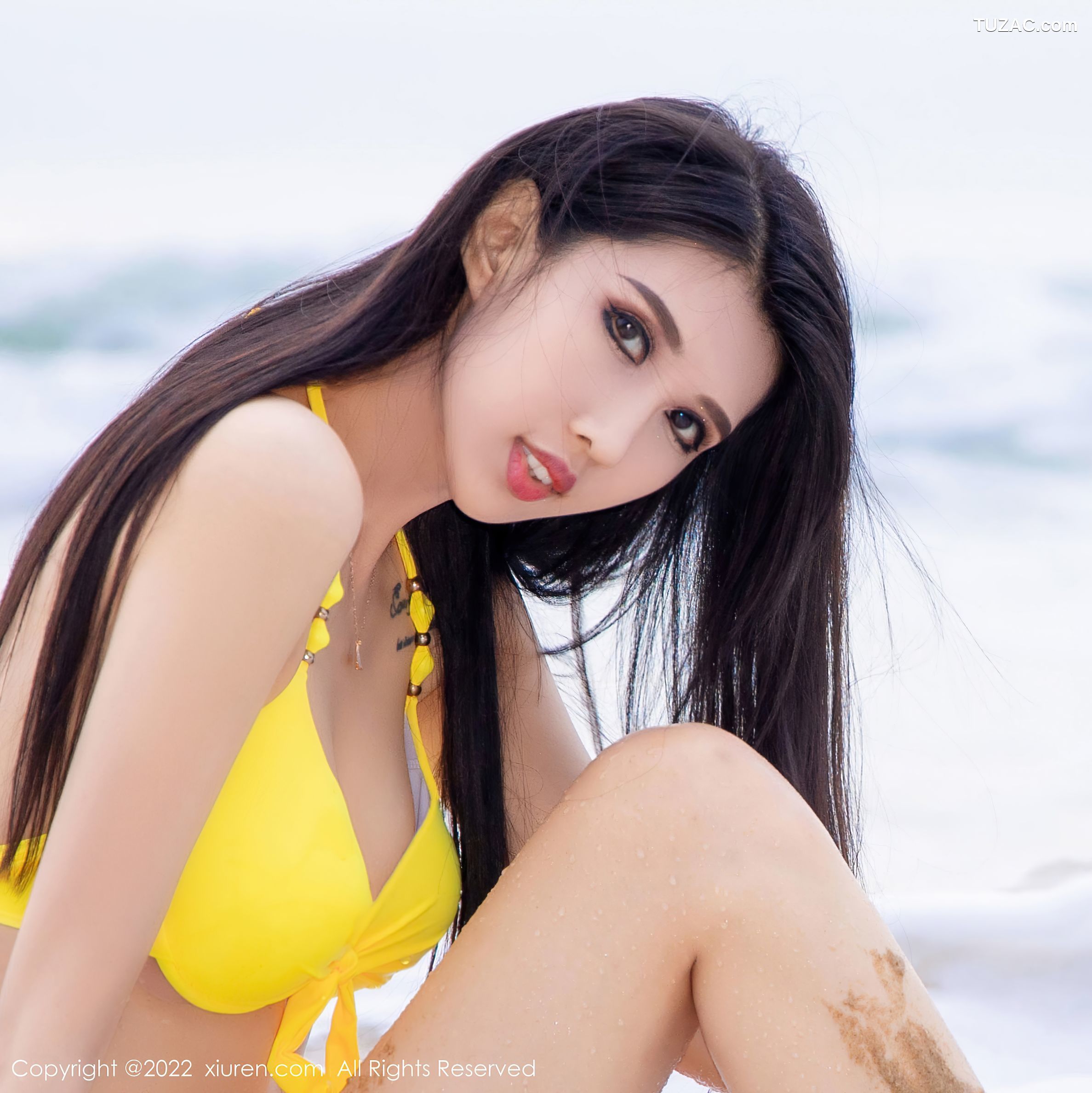 XiuRen秀人网-4829-葛征-三亚旅拍骑马系列白色连衣裙-黄色比基尼-2022.04.07