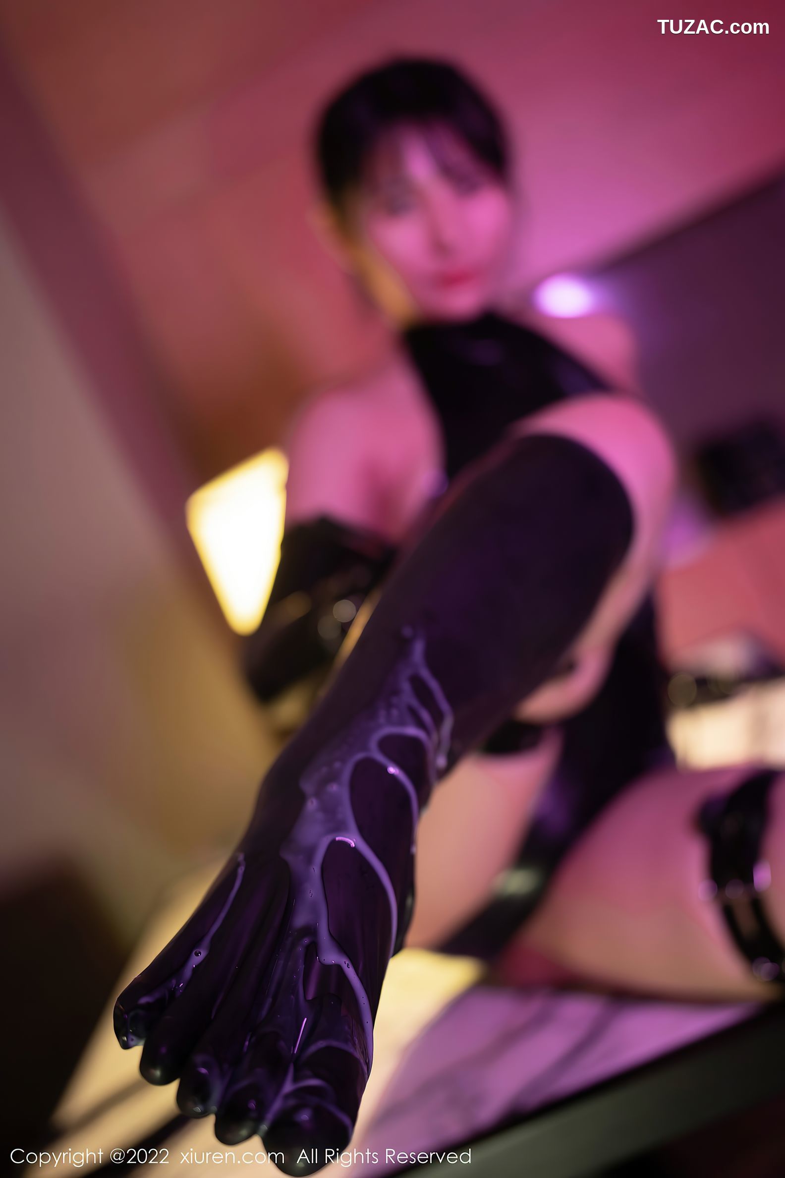 XiuRen秀人网-4873-久久Aimee-性感黑色皮内衣-2022.04.15