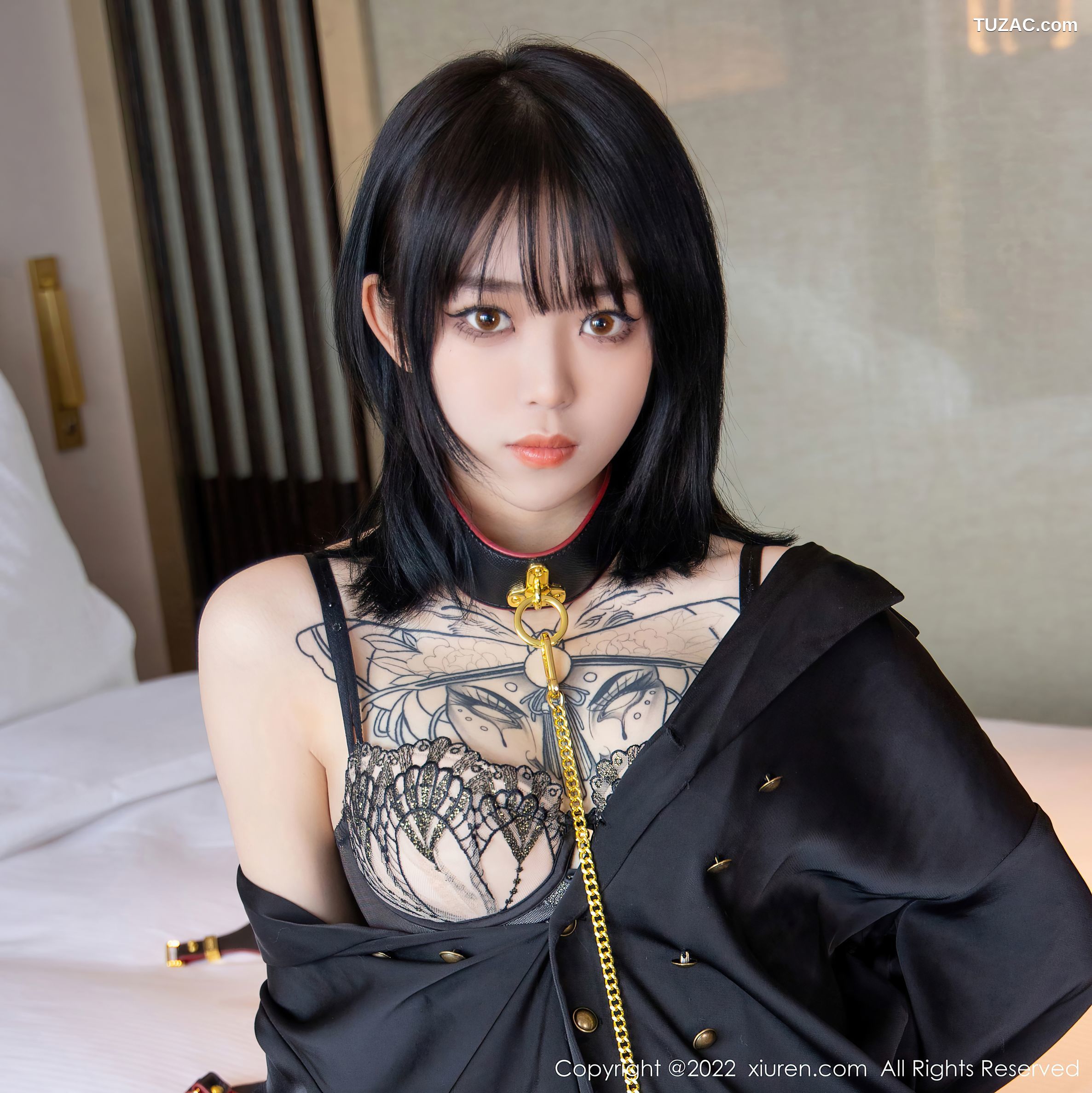 XiuRen秀人网-4927-奶瓶-黑色皮裙性感蕾丝内衣蕾丝袜-2022.04.26