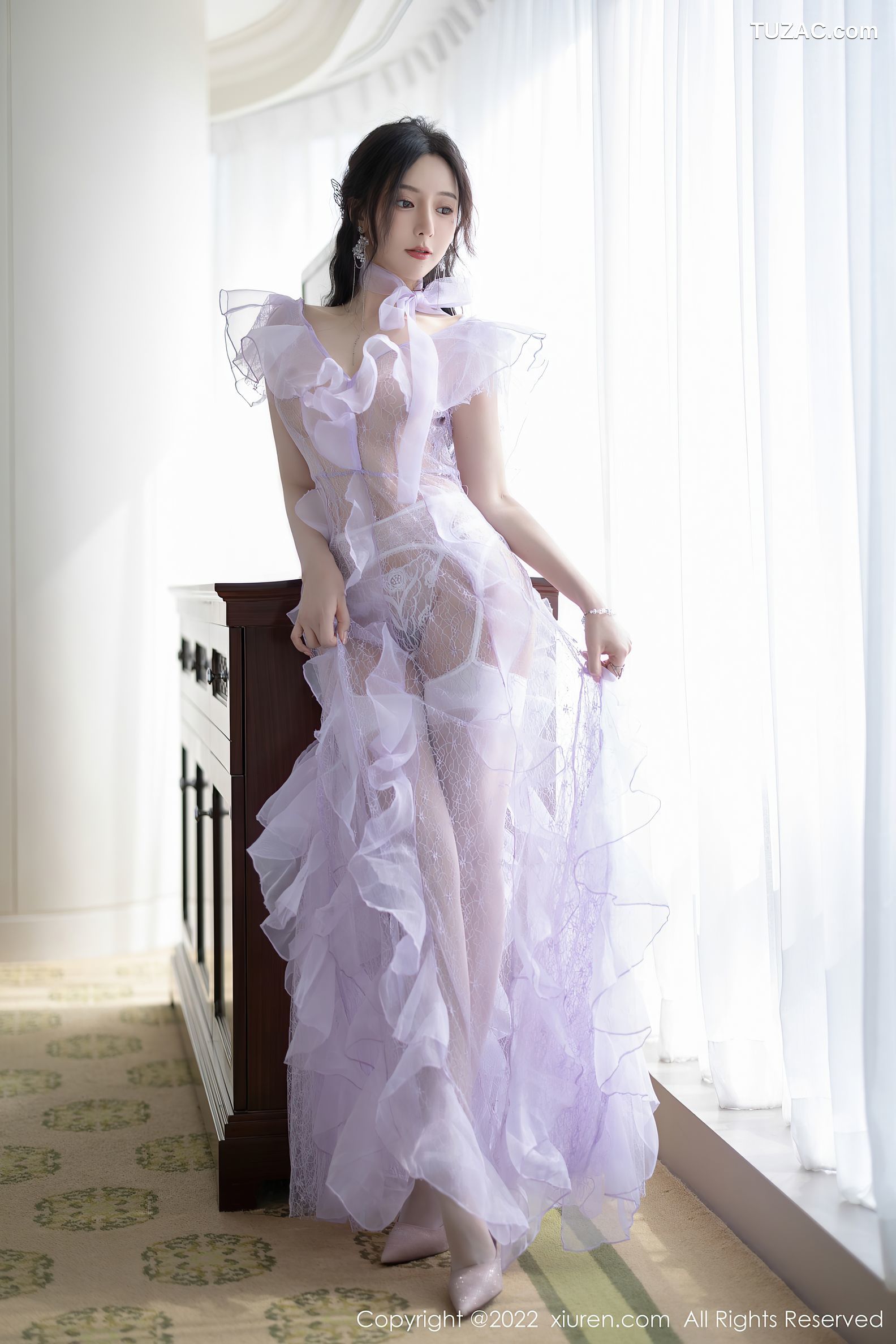 XiuRen秀人网-4949-王馨瑶Yanni-厦门旅拍-浅紫色薄纱透视裙-2022.04.29