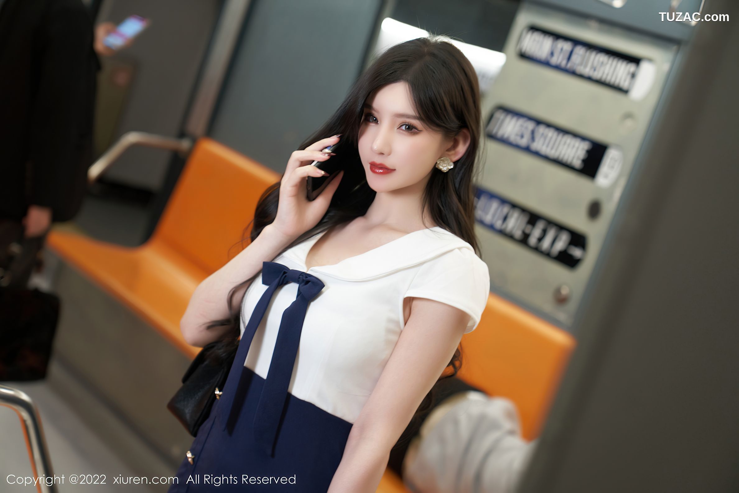 XiuRen秀人网-4979-周于希Sally-地铁故事主题性感连衣短裙-2022.05.07