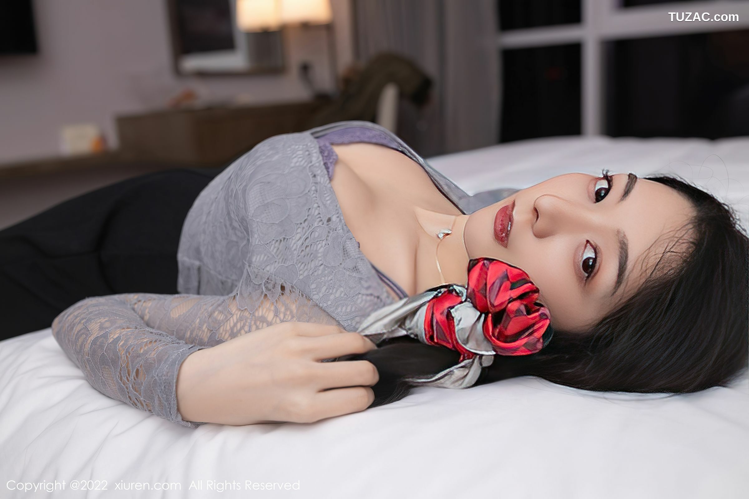 XiuRen-No.5058-小热巴Angela00-灰薄纱黑短裙蕾丝内衣