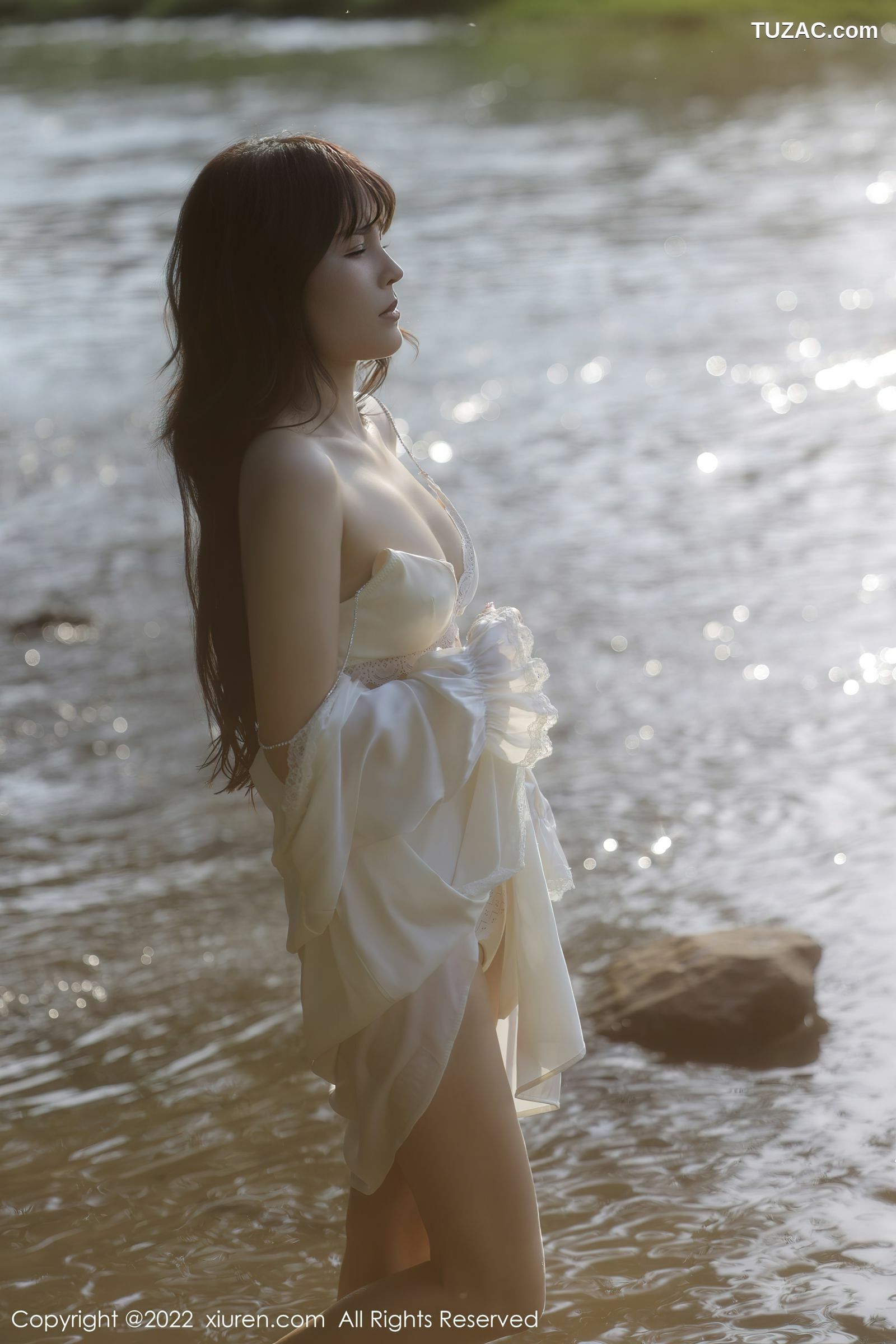 XiuRen-No.5098-许嘉欣-白色轻透衬衫白蕾丝