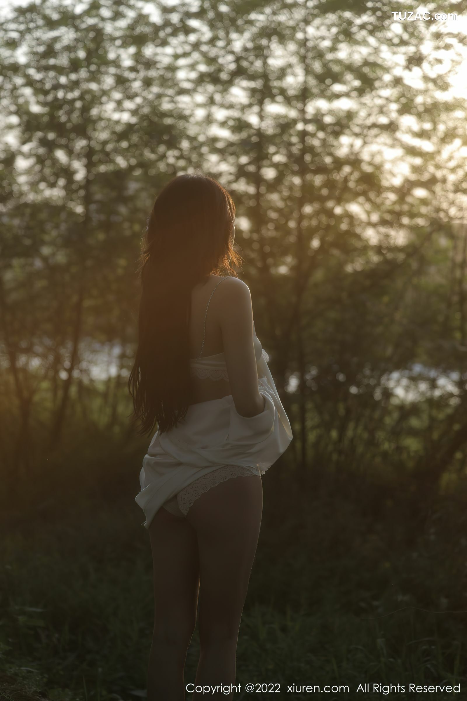 XiuRen-No.5098-许嘉欣-白色轻透衬衫白蕾丝