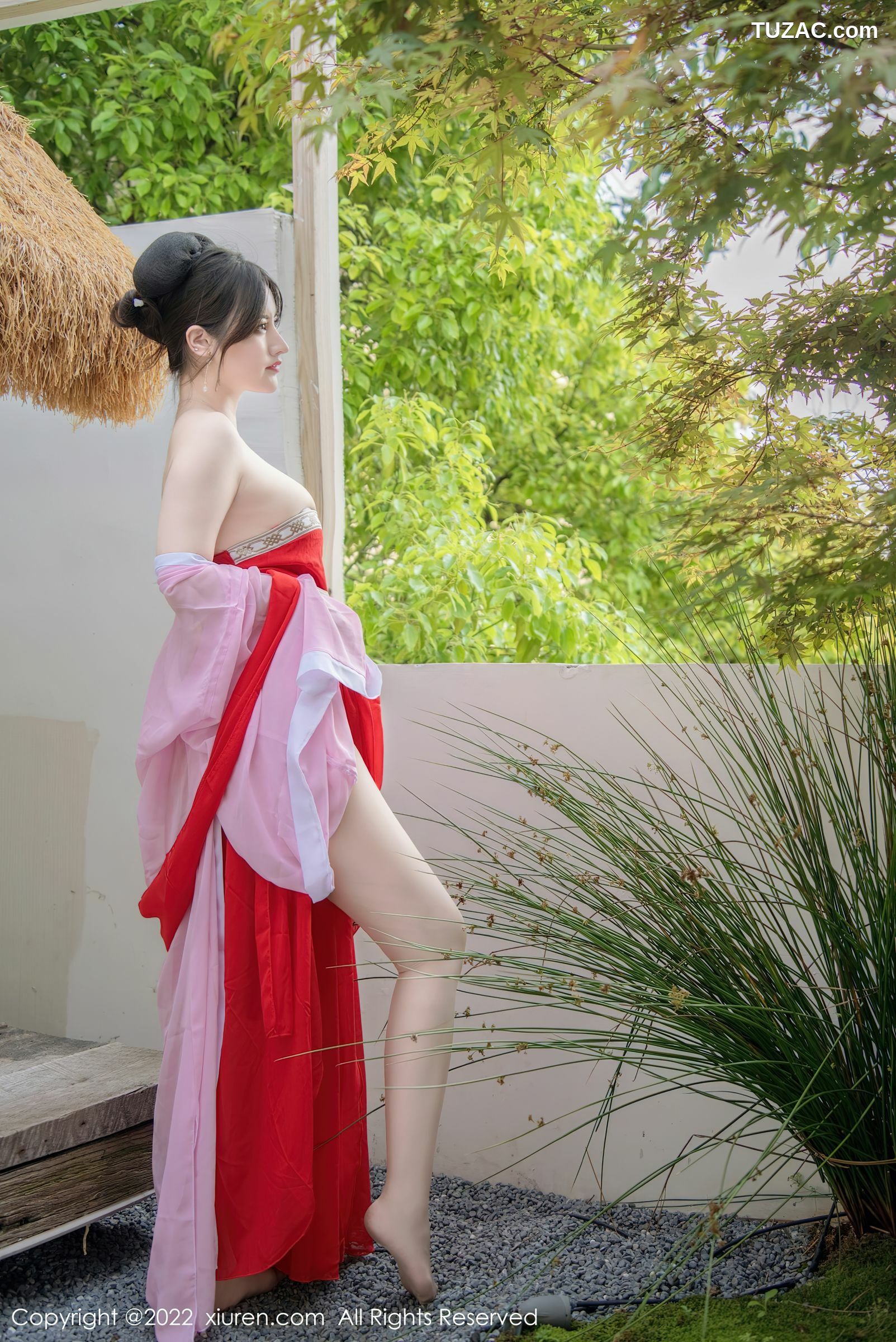 XiuRen-No.5141-诗诗kiki-浅紫色红裙唐装