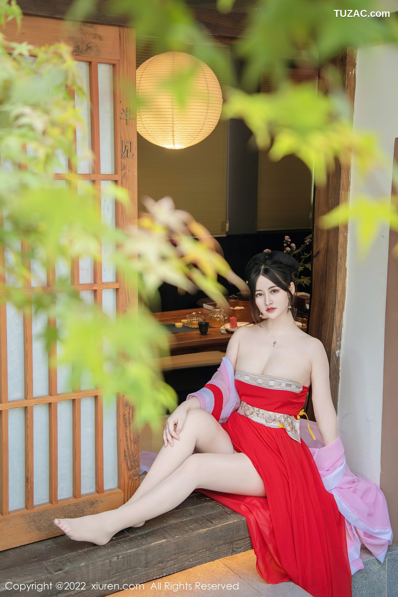 XiuRen-No.5141-诗诗kiki-浅紫色红裙唐装