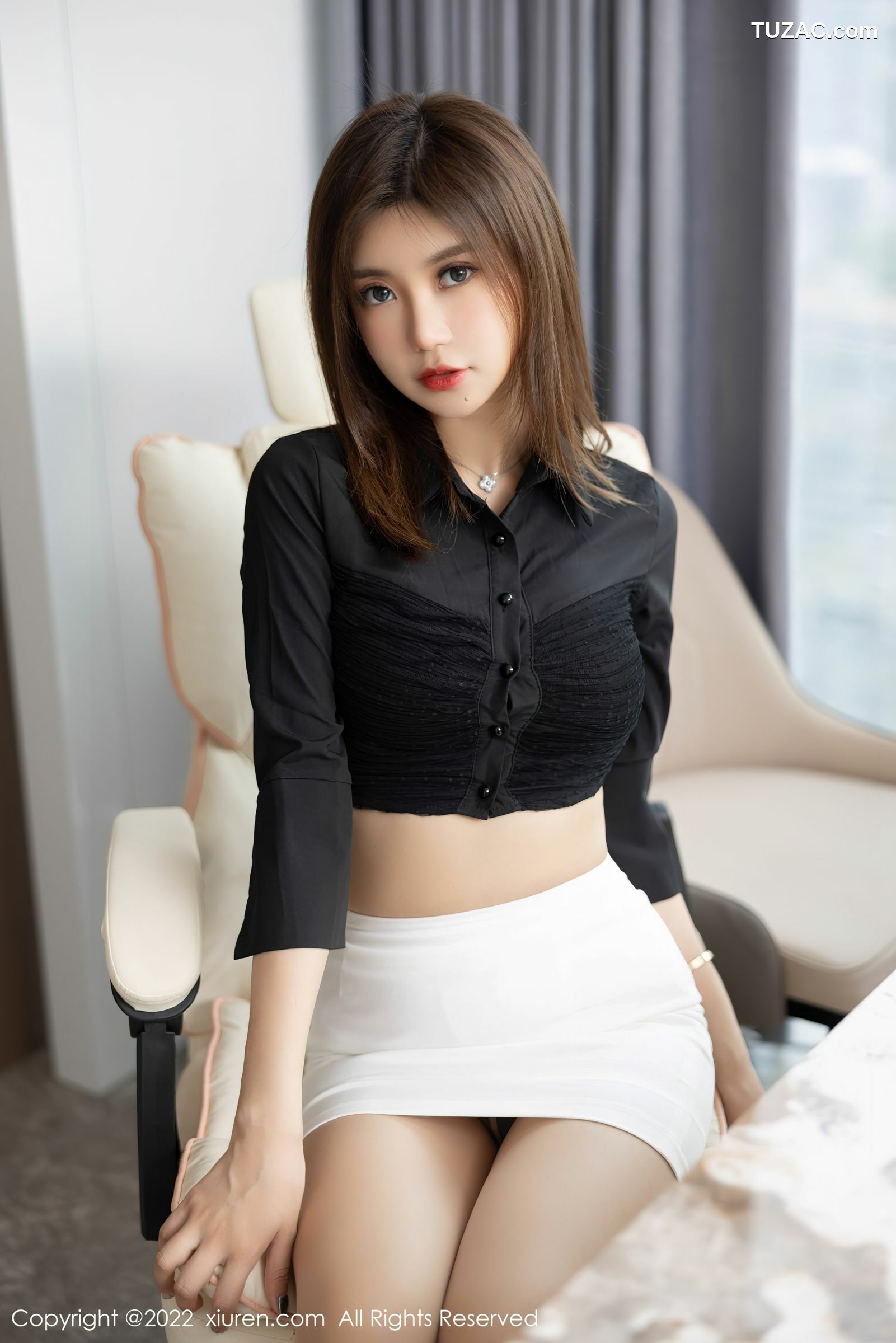 XiuRen-No.5160-绮里嘉-黑短上衣白短裙黑内衣肉丝