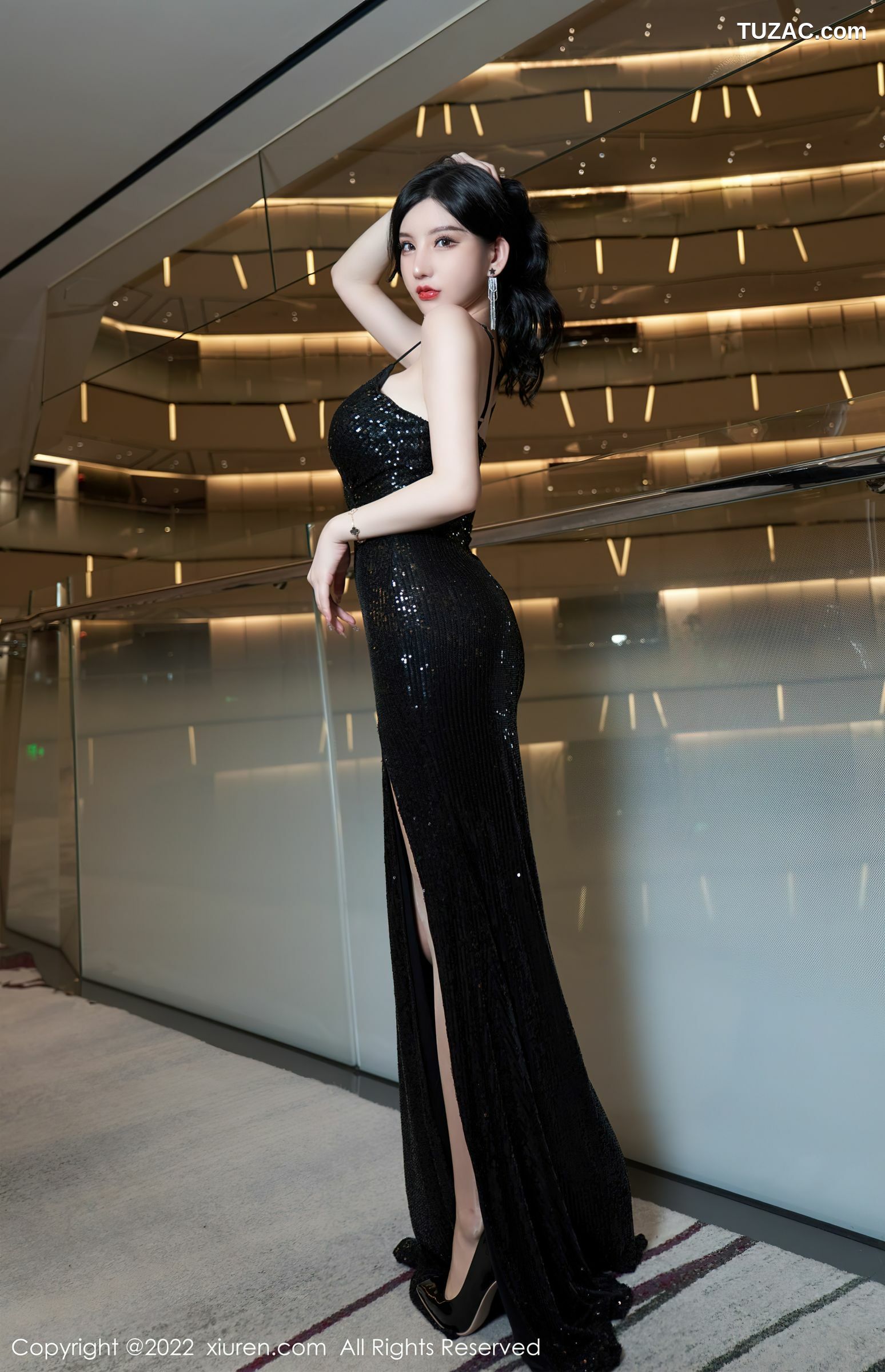 XiuRen-No.5190-周于希-黑亮吊带长裙肉丝