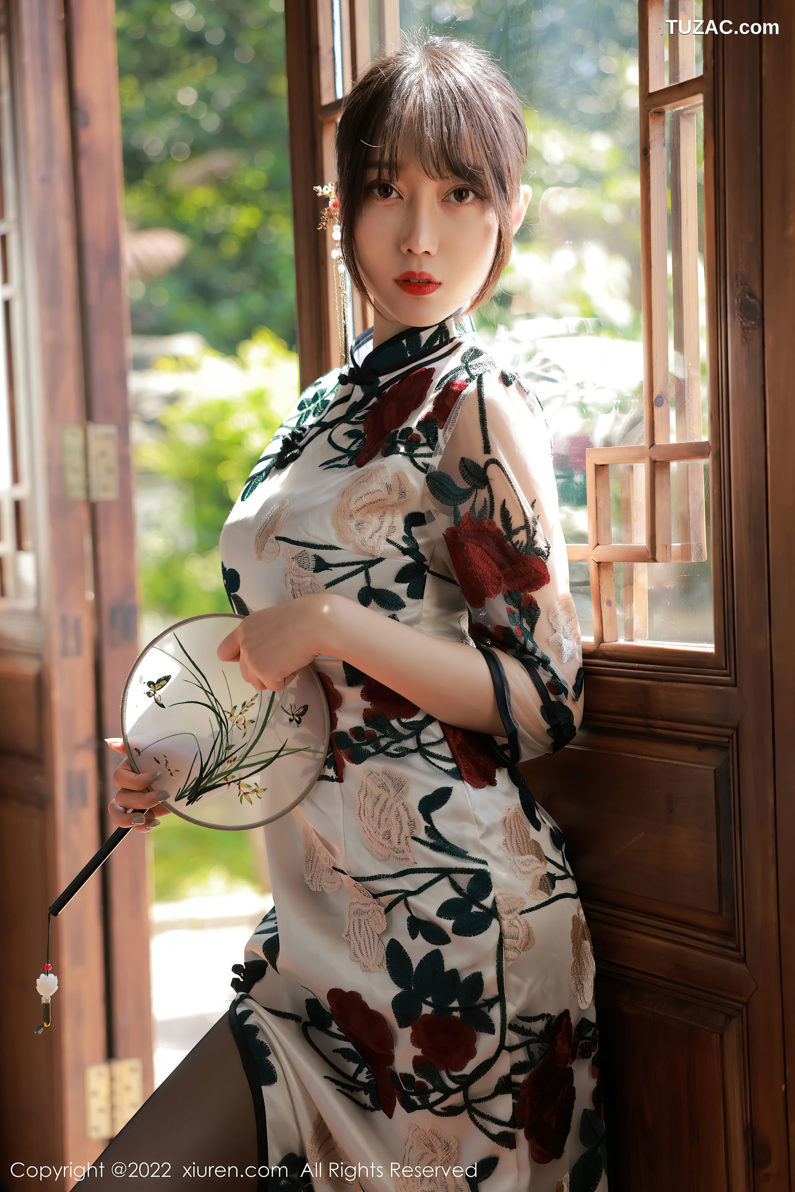 XiuRen-No.5199-玥儿玥er-黑轻透内衣黑丝