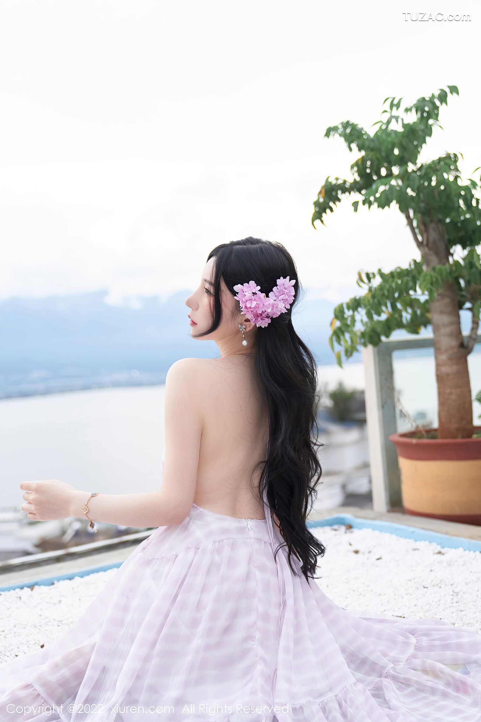 XiuRen-No.5207-周于希Sally-白沙裙白蕾丝内衣