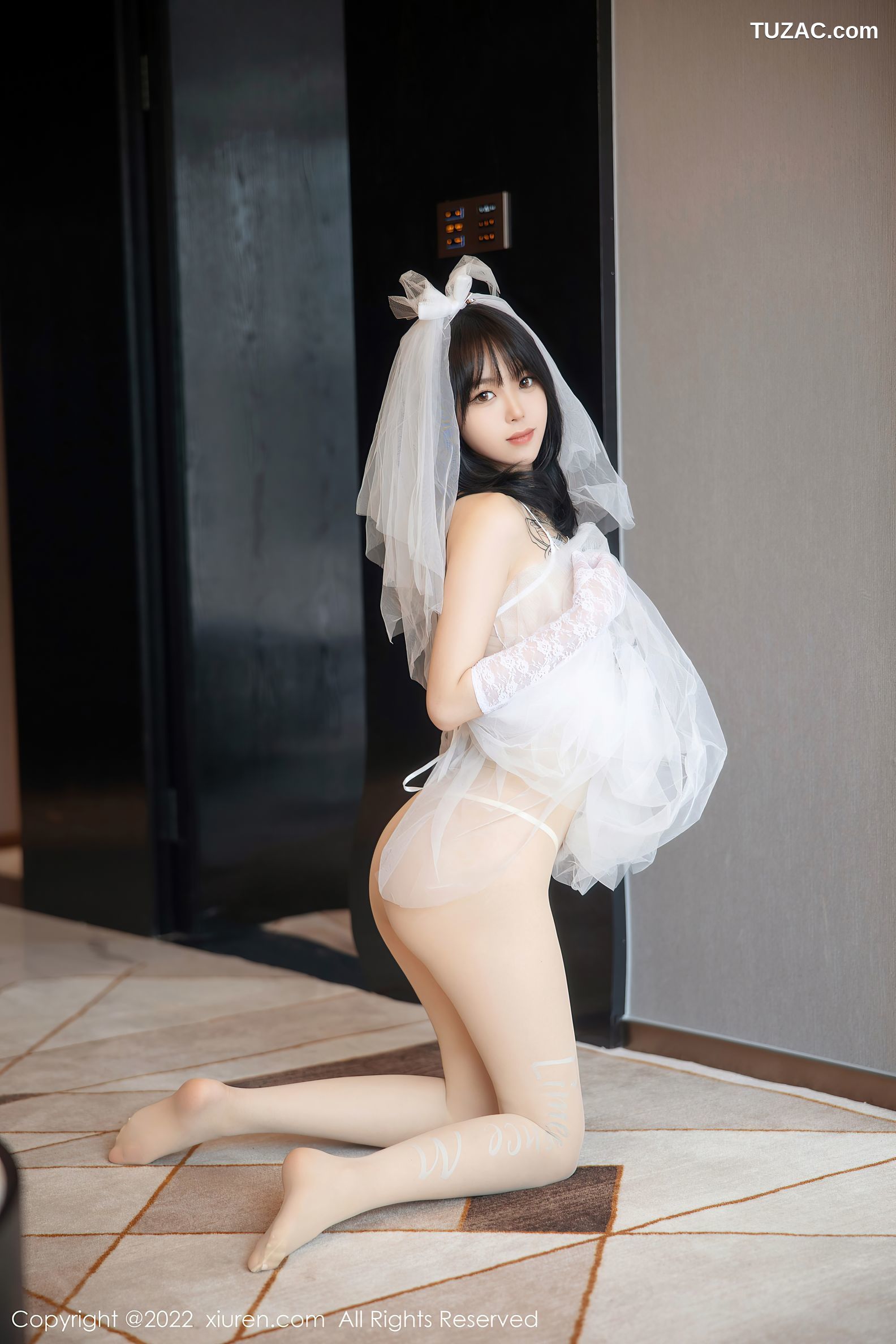 XiuRen-No.5212-奶瓶-性感婚纱