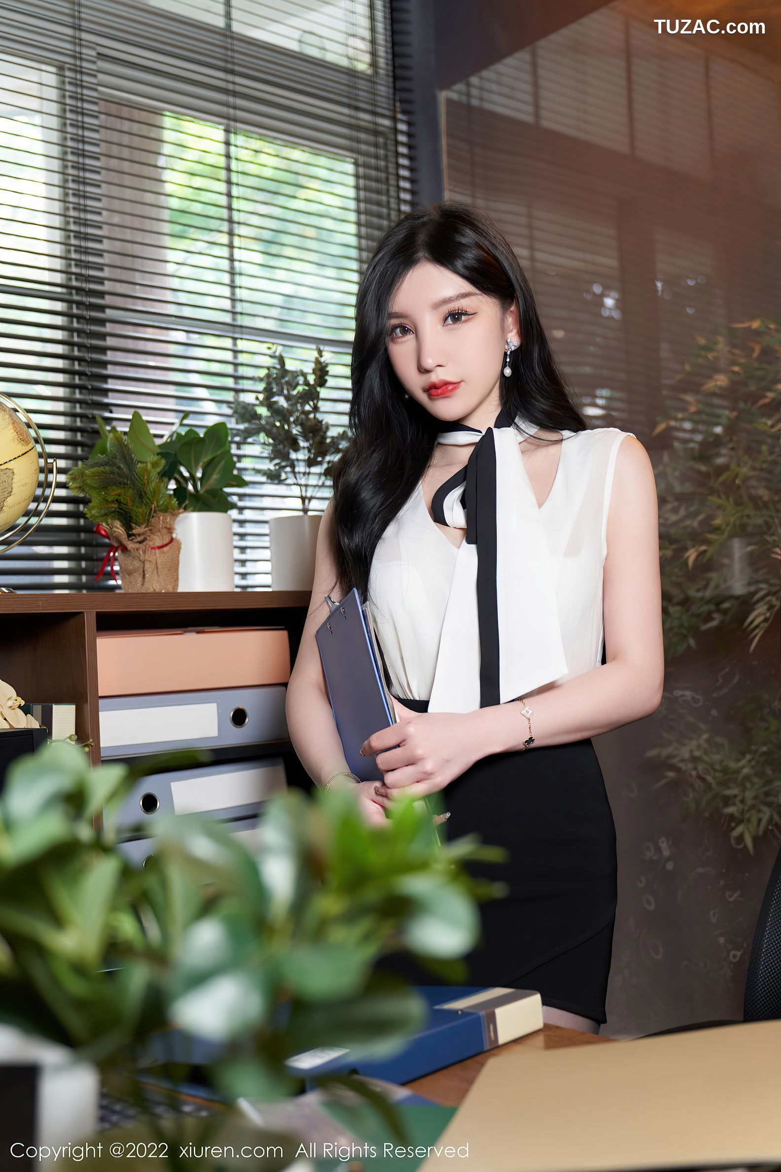 XiuRen-No.5217-周于希-Sally-秘书装