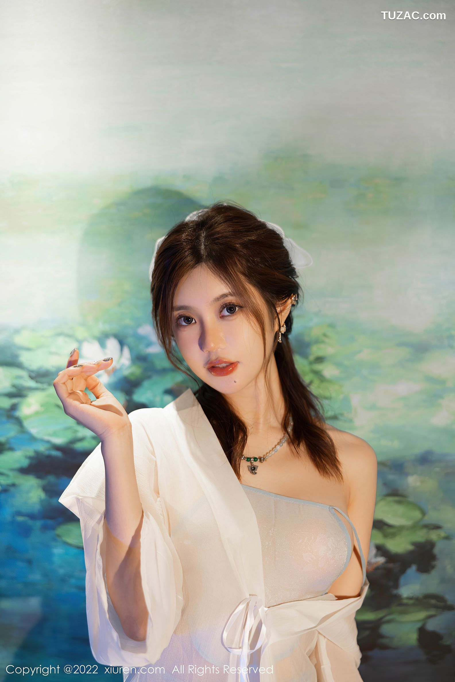 XiuRen-No.5219-绮里嘉-Ula-古风纱裙肚兜
