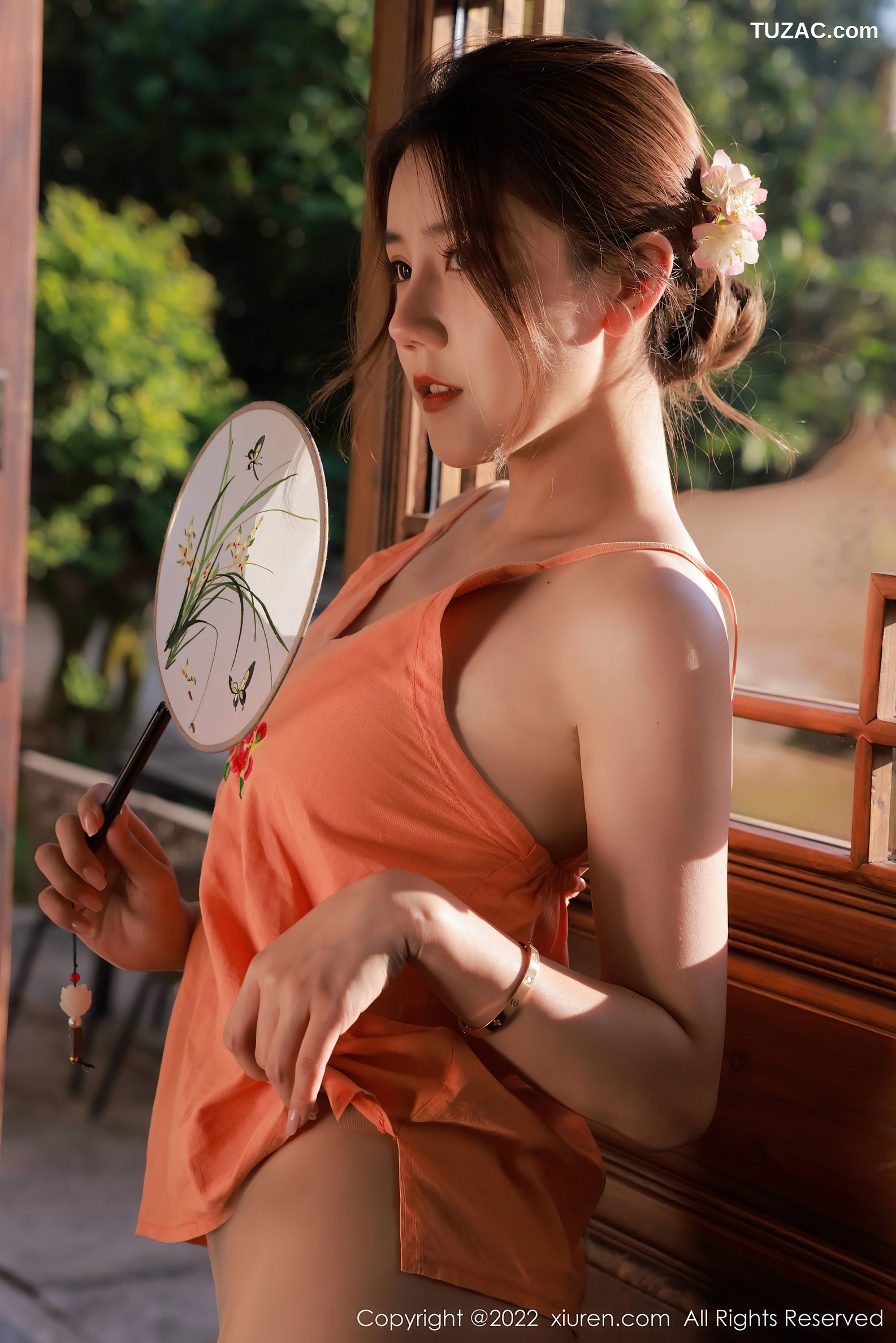 XiuRen-No.5334-糖酒酒Sugar-橙色吊带背心肉色丝袜