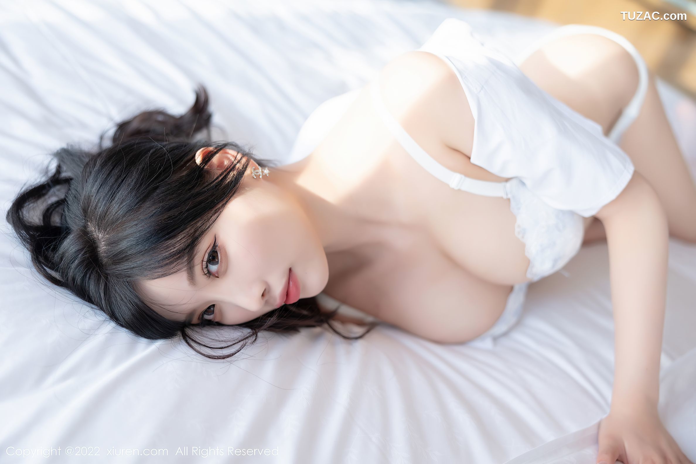 XiuRen-No.5338-杨晨晨Yome-白衫蓝裙学生装