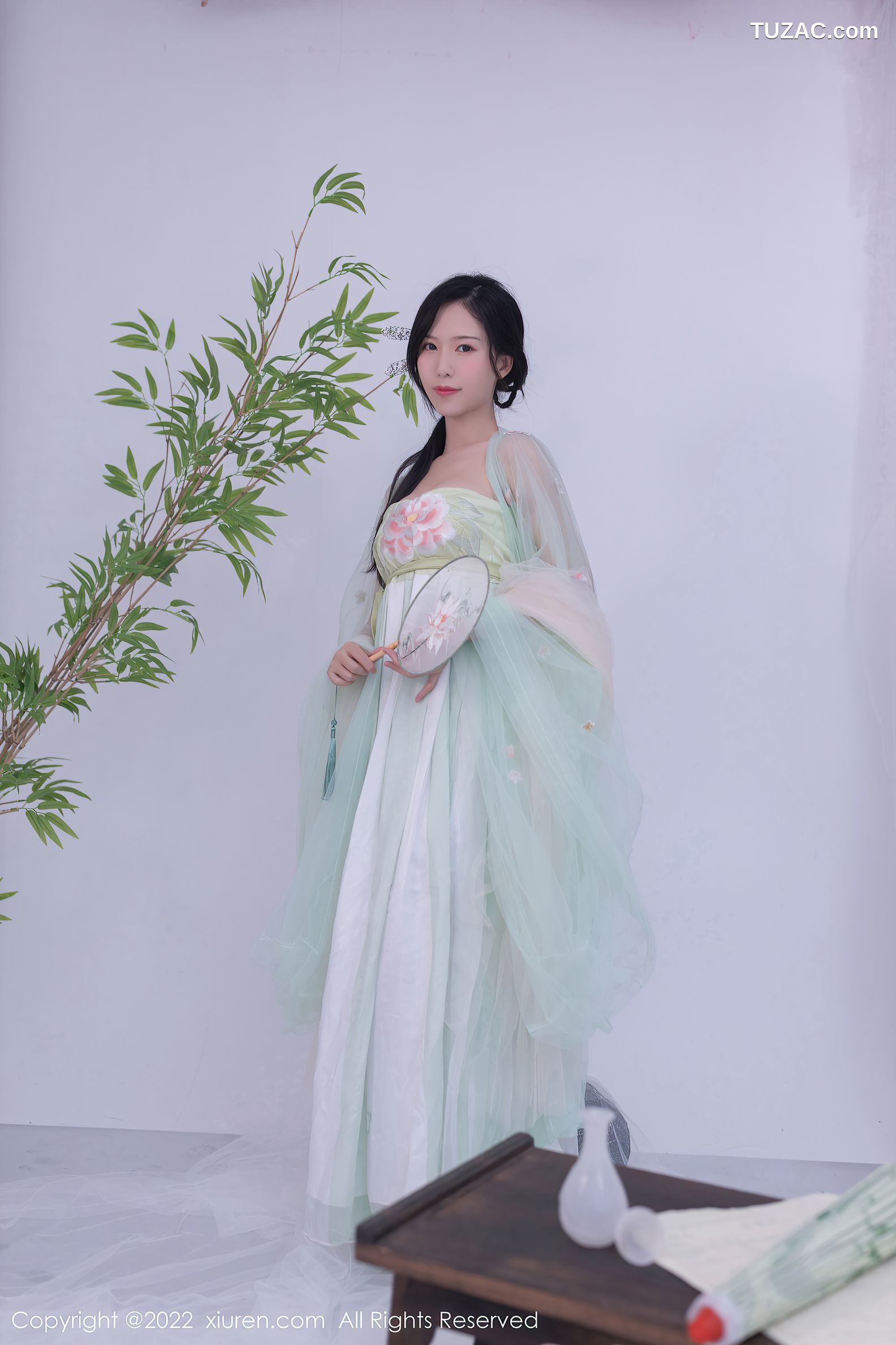 XiuRen-No.5345-利世-浅绿薄纱